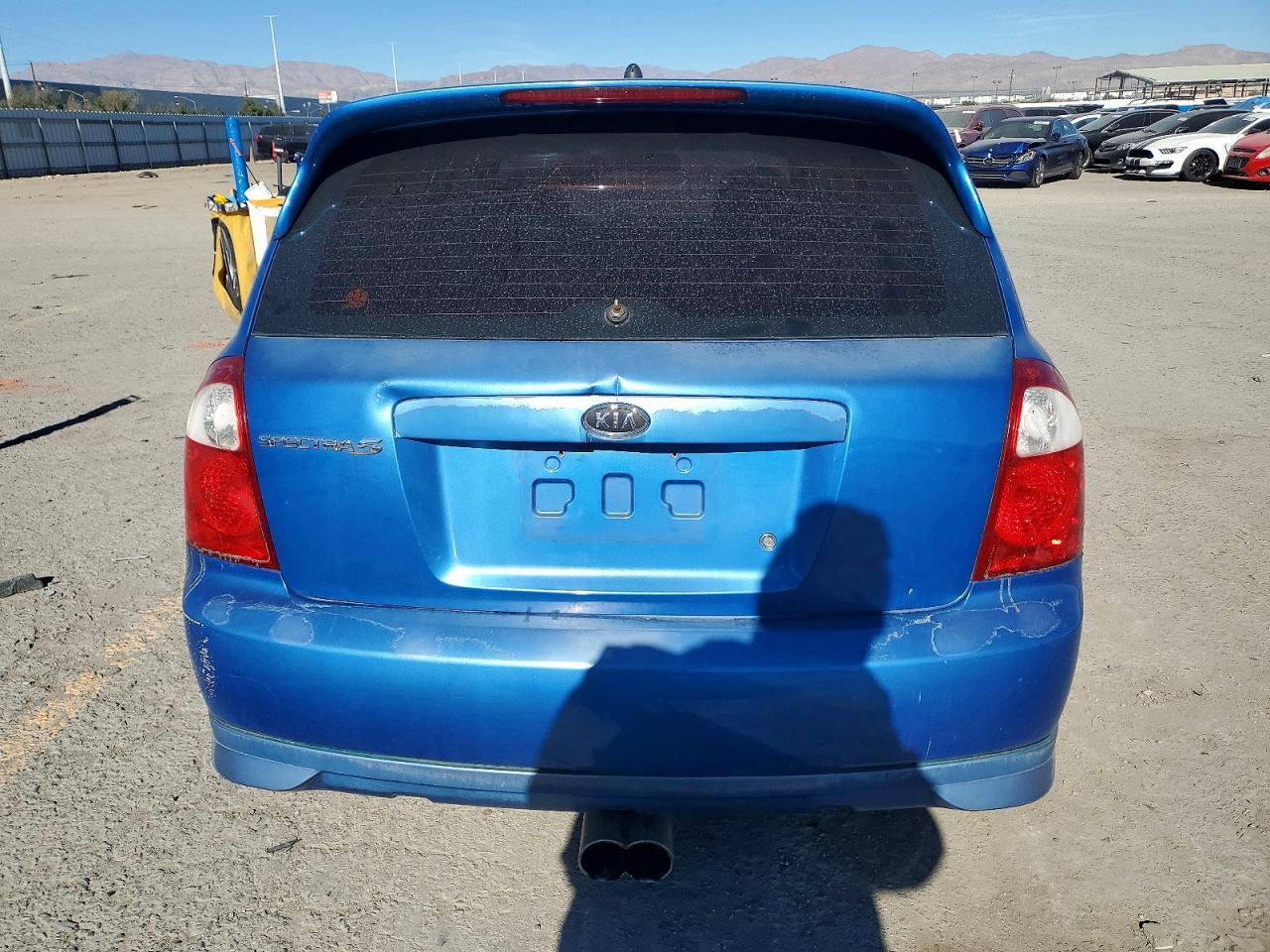 2006 Kia Spectra5 - Фото 6
