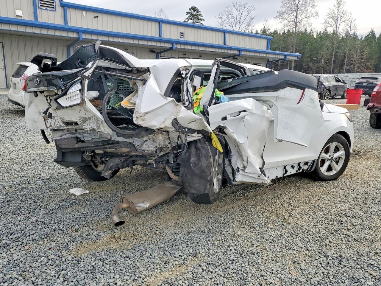 2019 Ford Edge Se - Image 3