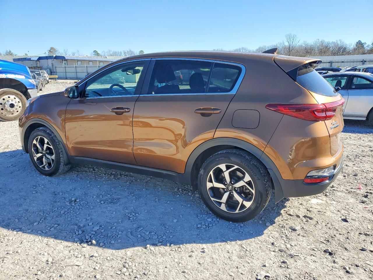 2020 Kia Sportage Lx - Image 2