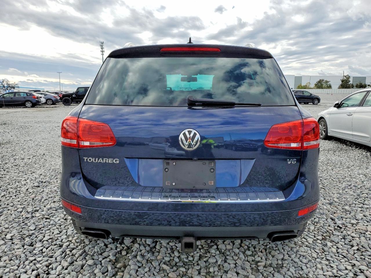 2011 Volkswagen Touareg V6 - Фото 6