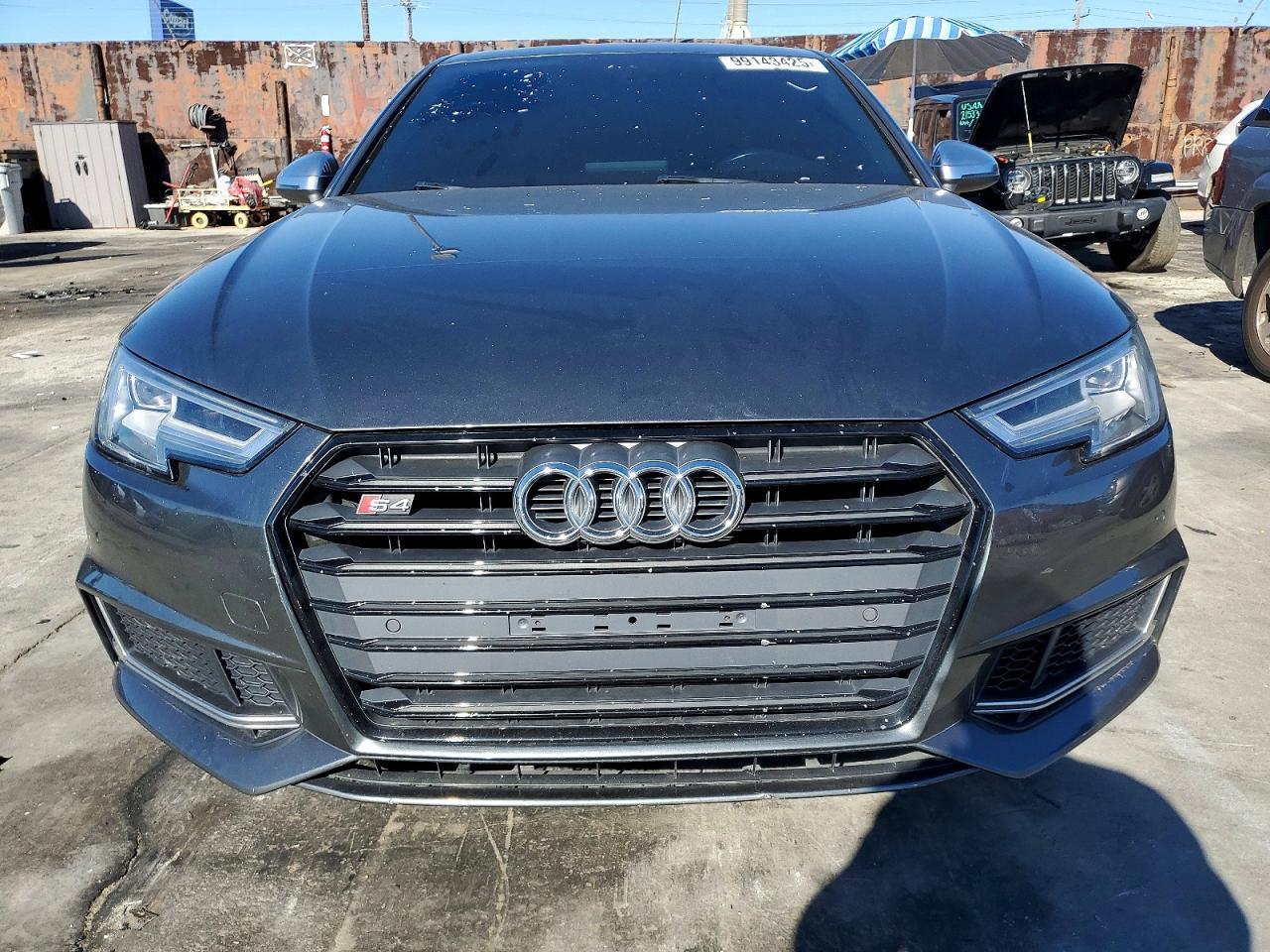 2018 Audi S4 Premium Plus - Фото 5