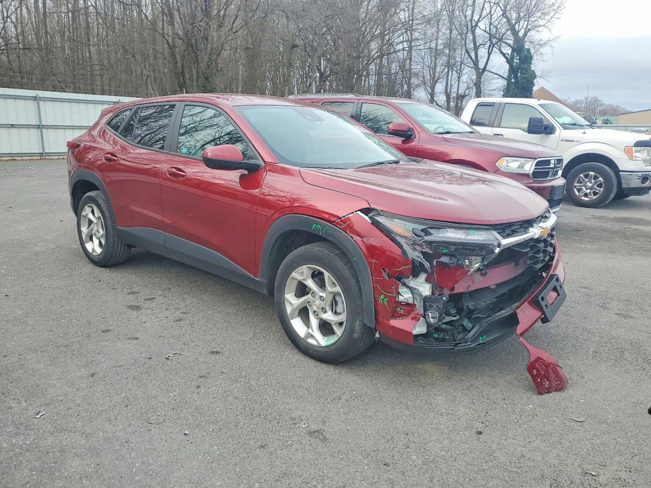 2024 Chevrolet Trax Ls - Фото 4
