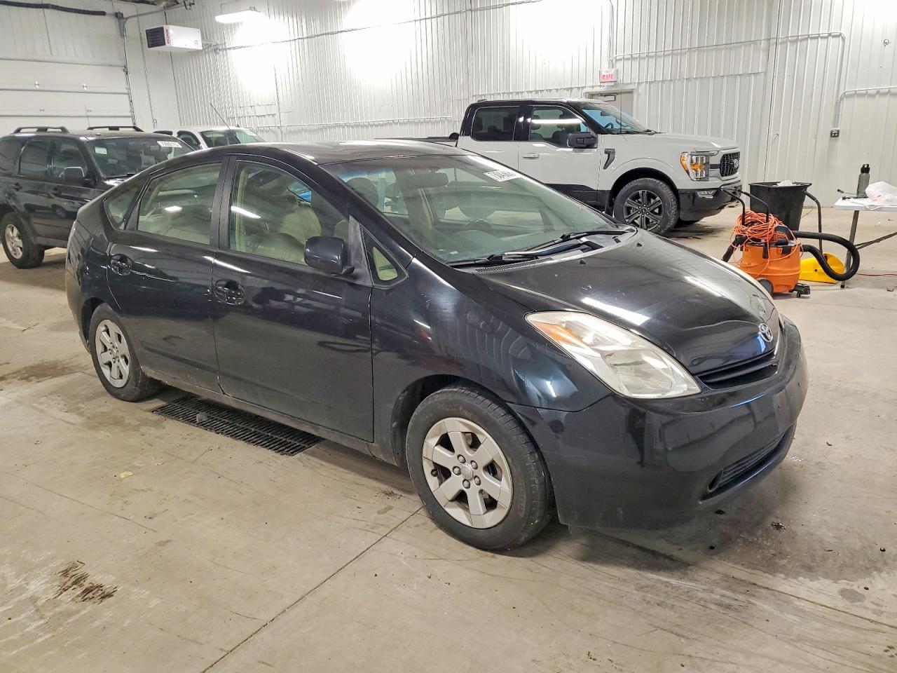 2004 Toyota Prius - Фото 7
