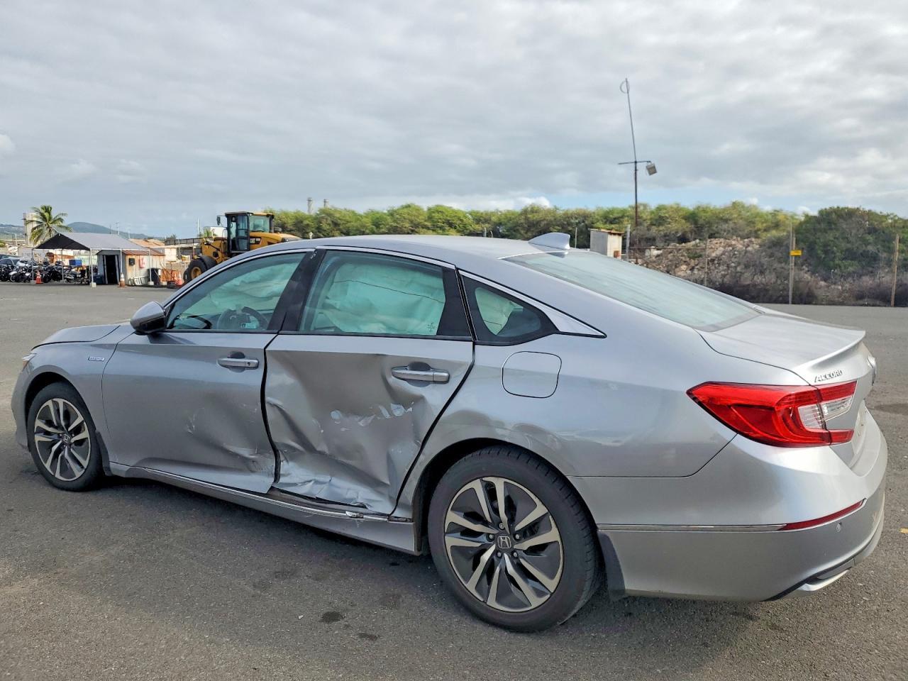 2021 Honda Accord Hybrid Exl - Image 2