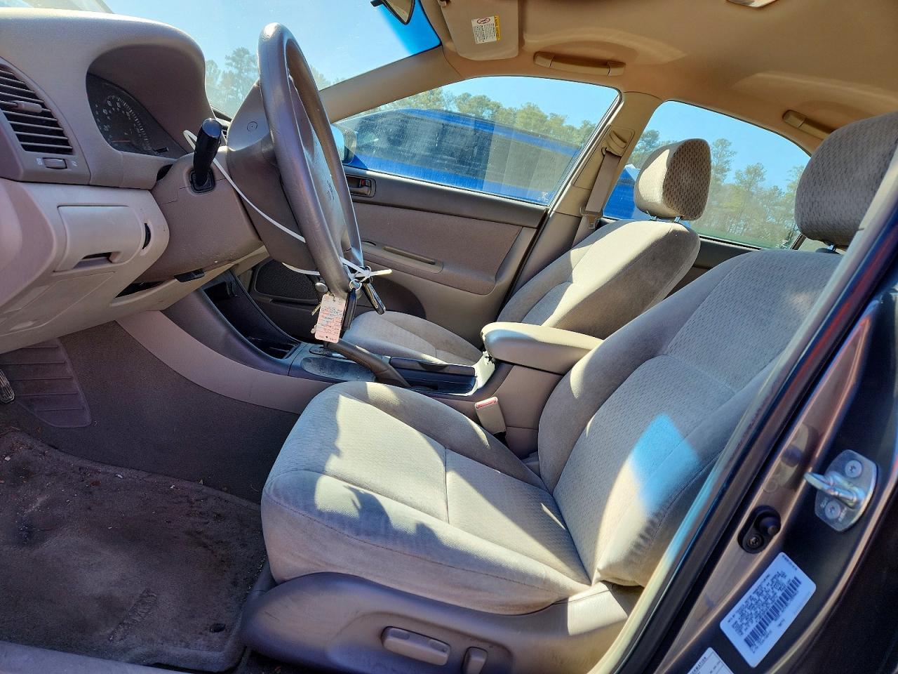 2003 Toyota Camry Le - Image 7