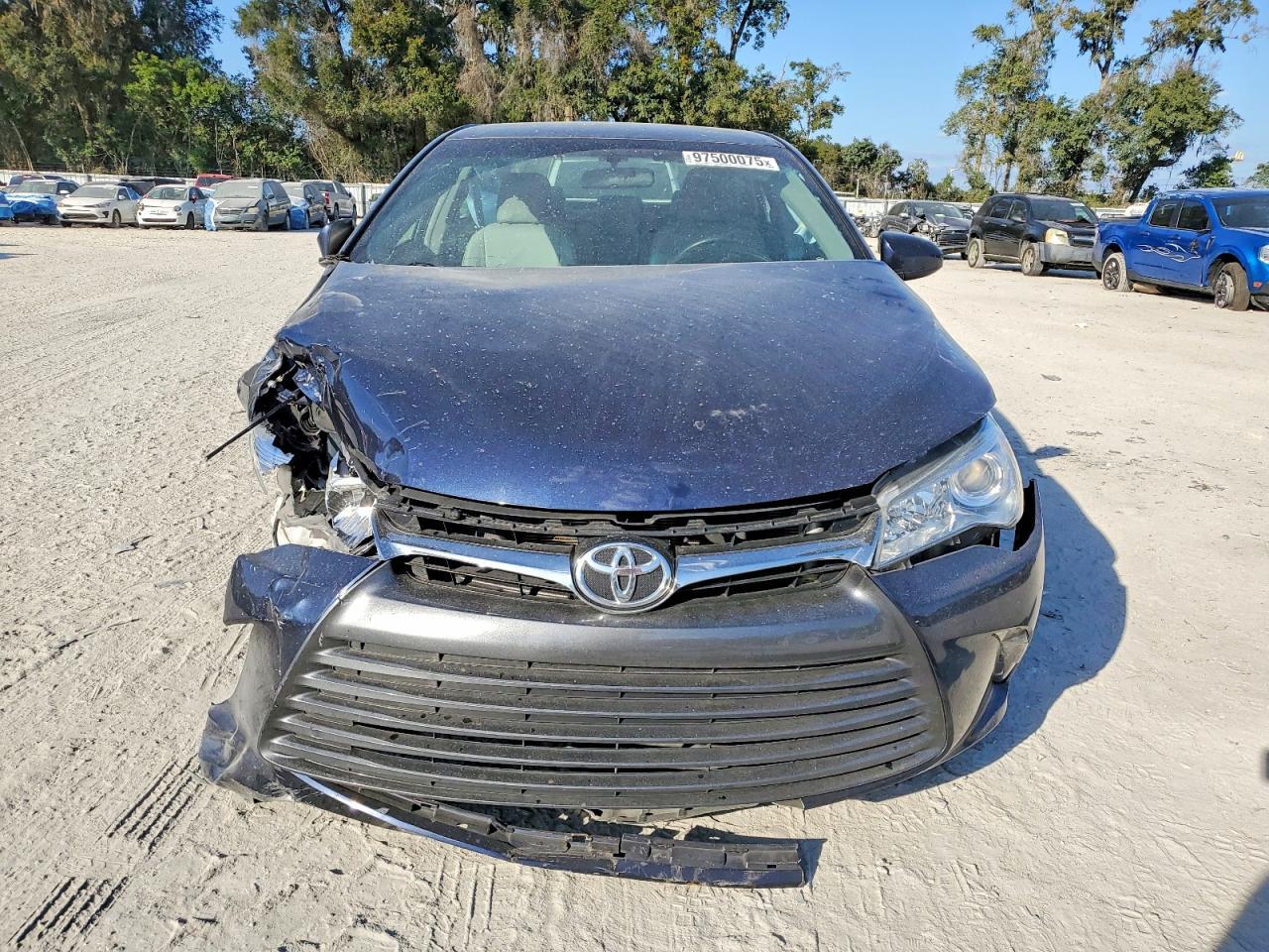 2015 Toyota Camry Le - Фото 5