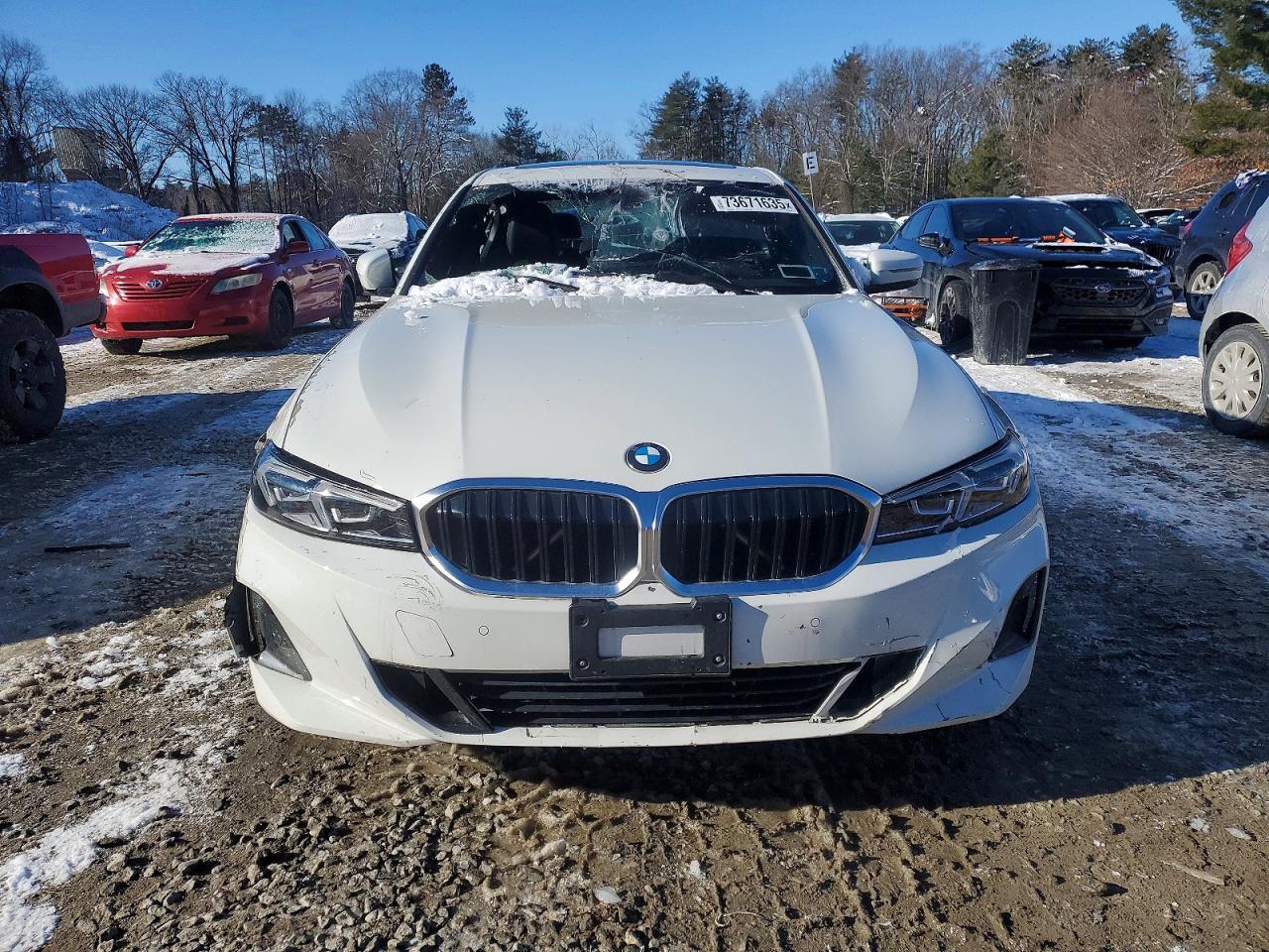 2023 BMW 330Xi - Image 5