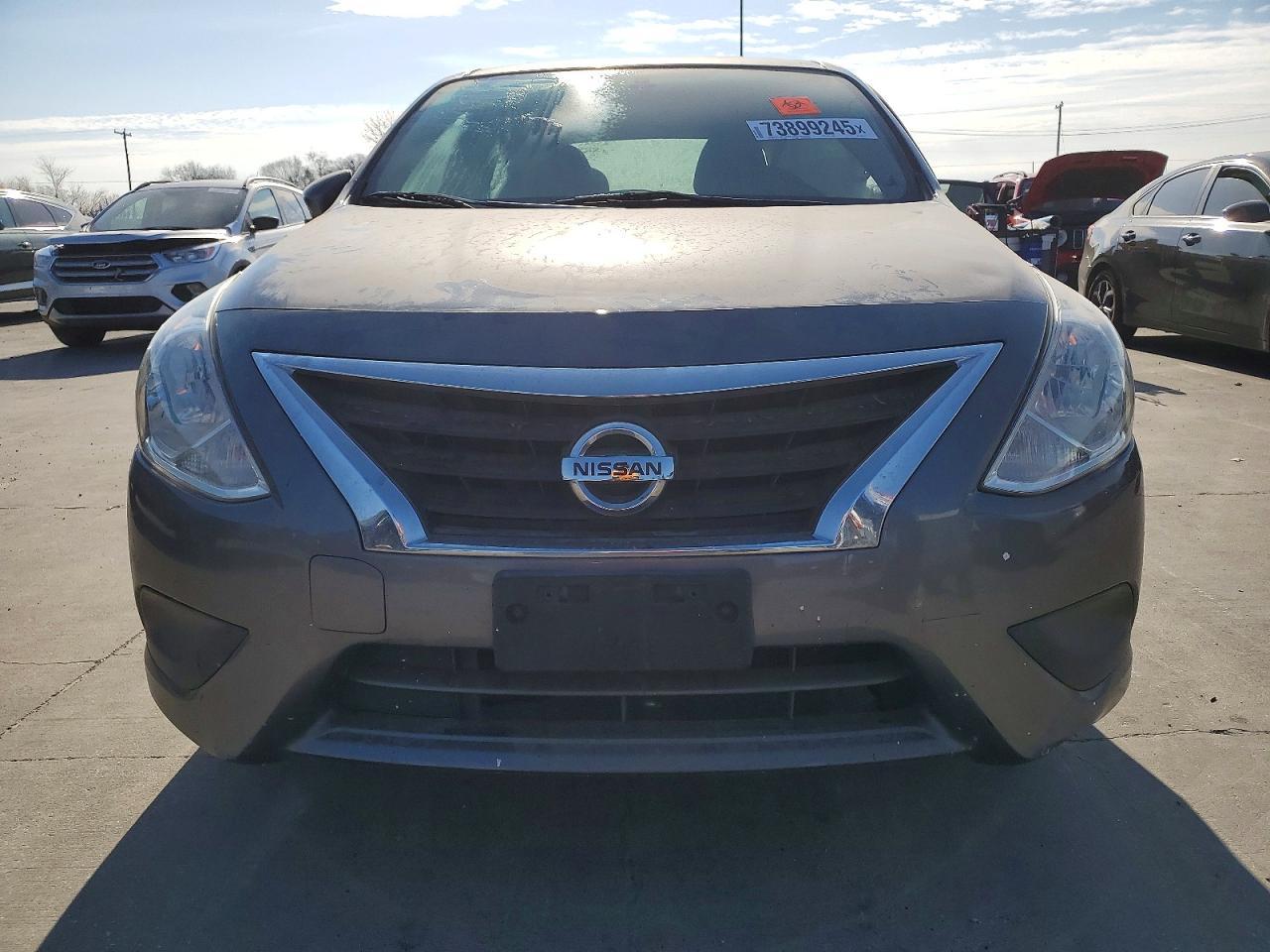 2018 Niss Versa - Фото 5