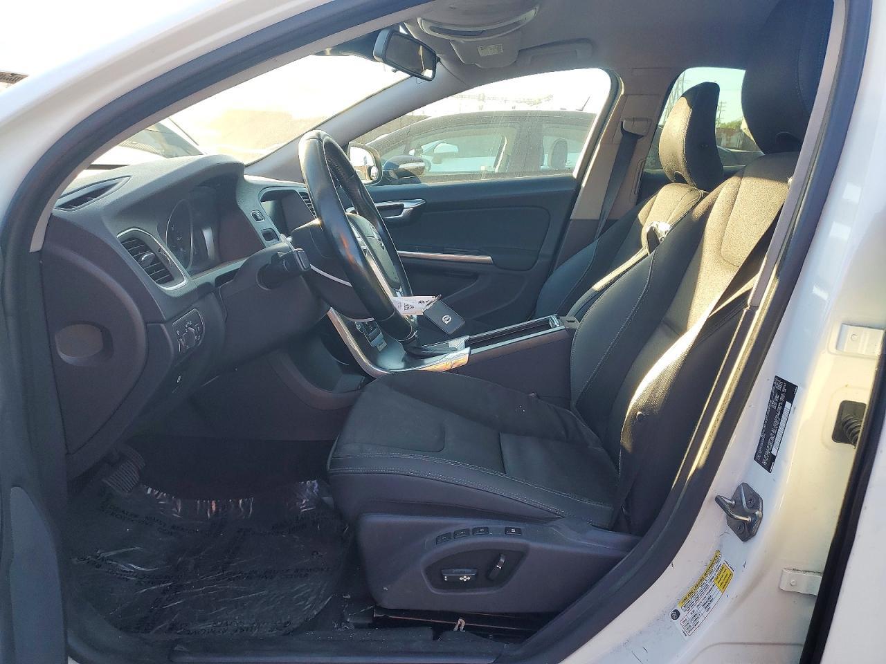 2014 Volvo S60 T5 - Фото 7