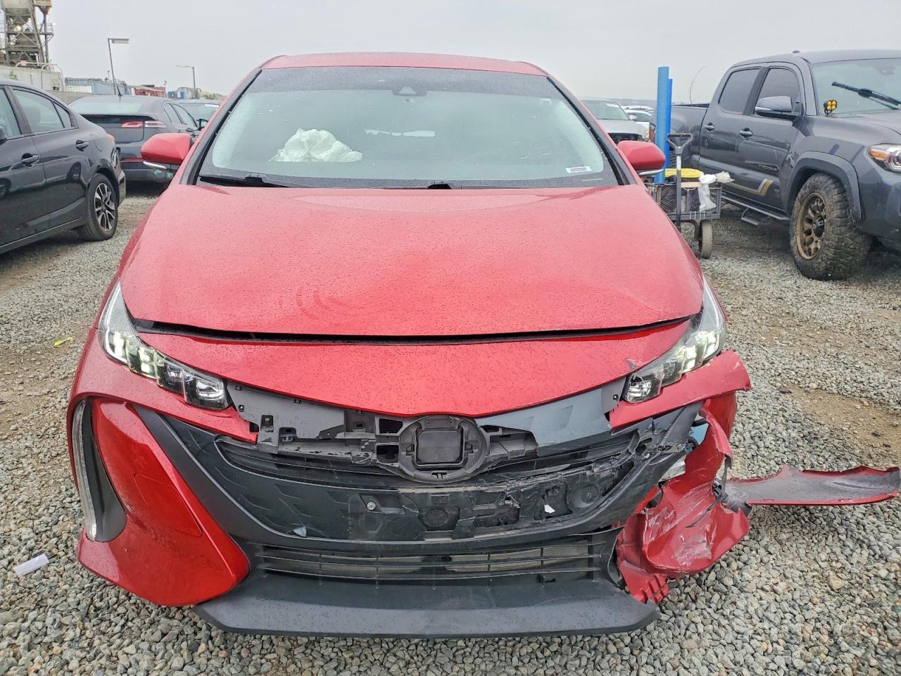 2021 Toyota Prius Prime Le - Image 5