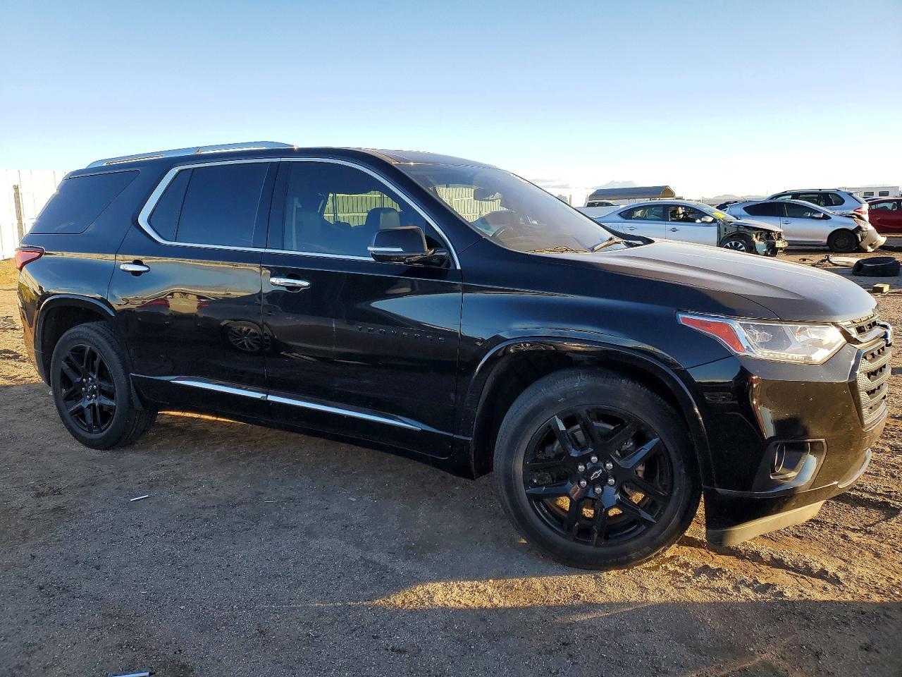 2020 Chevrolet Traverse Premier - Фото 4