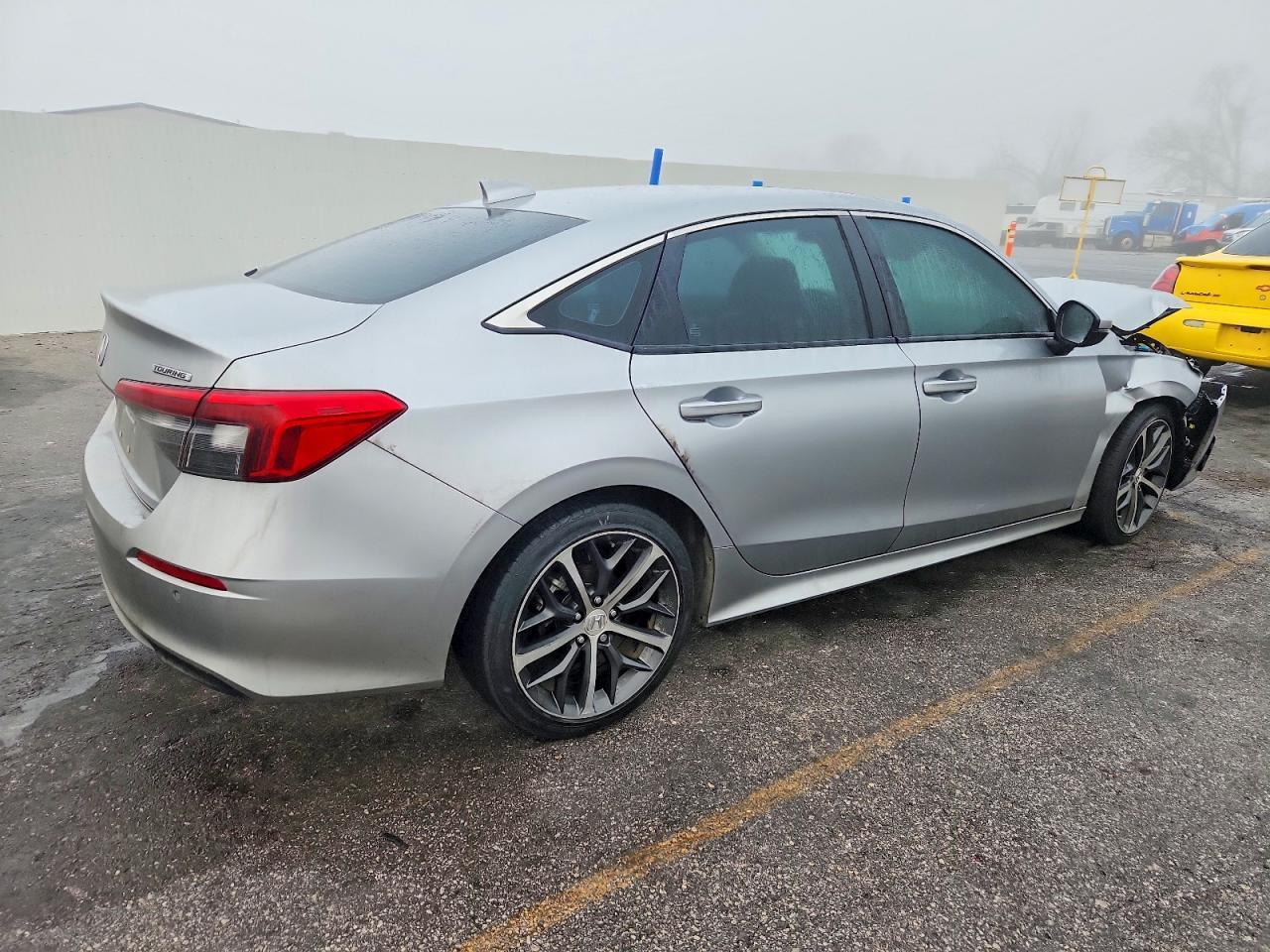 2024 Honda Civic Touring - Фото 3