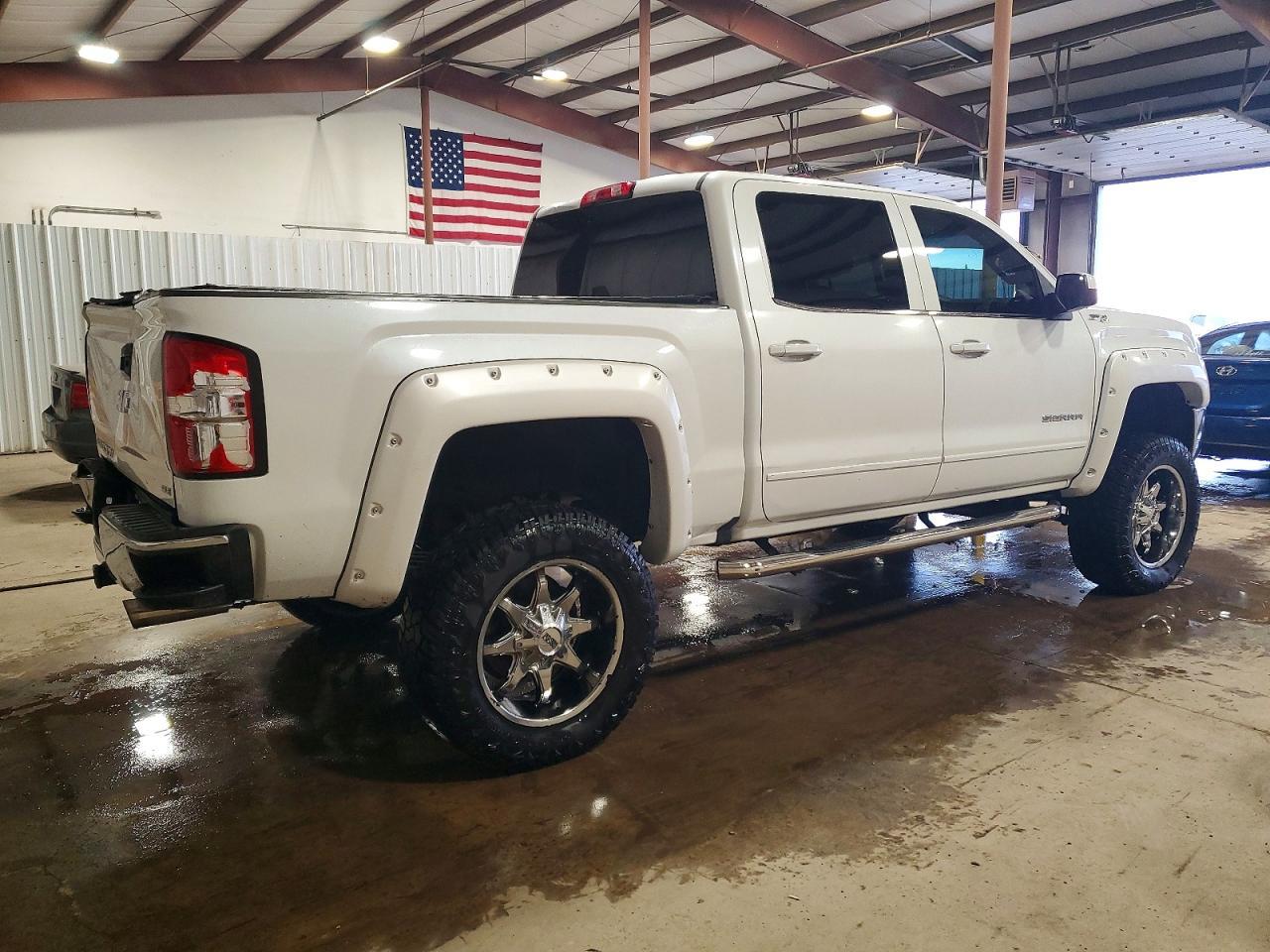 2016 GMC Sierra K1500 Sle - Image 3