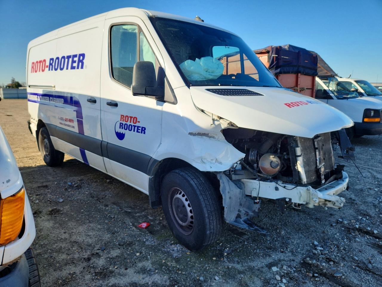 2021 Mercedes Benz Sprinter 1500 Utility / Service Van - Image 4