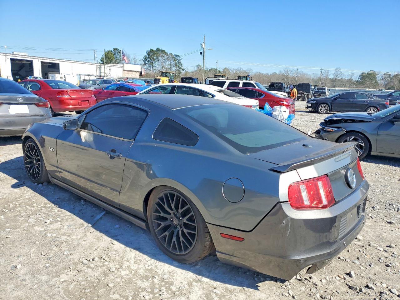2014 Ford Mustang Gt - Фото 2