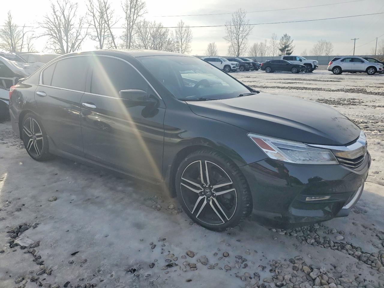 2016 Honda Accord Touring - Фото 4