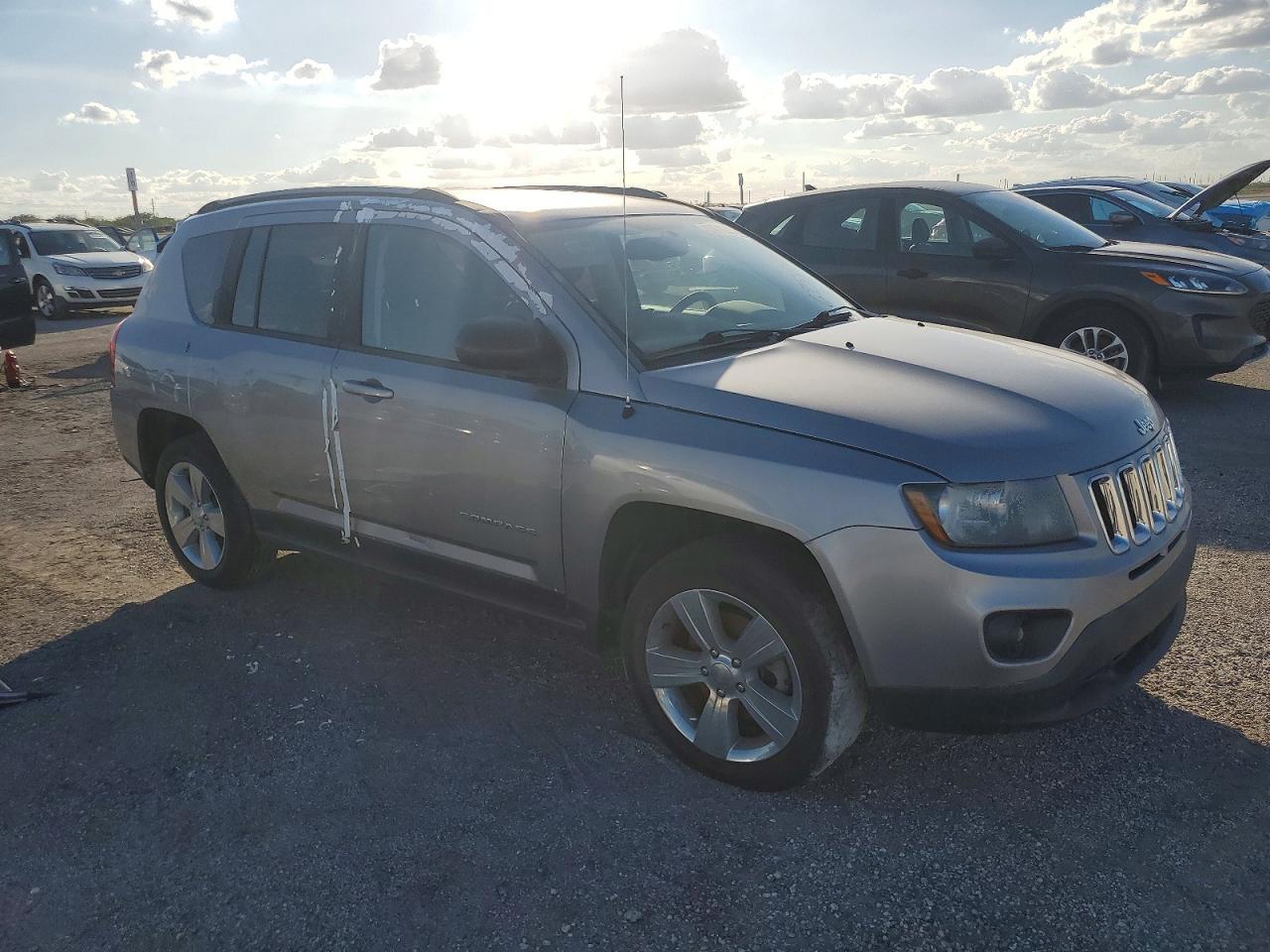 2016 Jeep Compass Sport - Фото 4