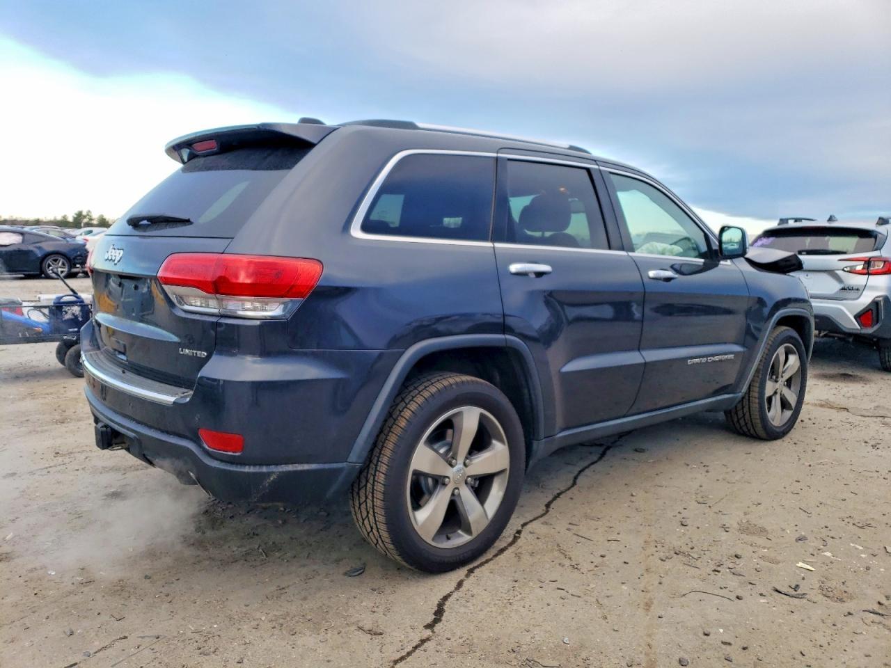 2015 Jeep Grand Cherokee Limited - Image 3