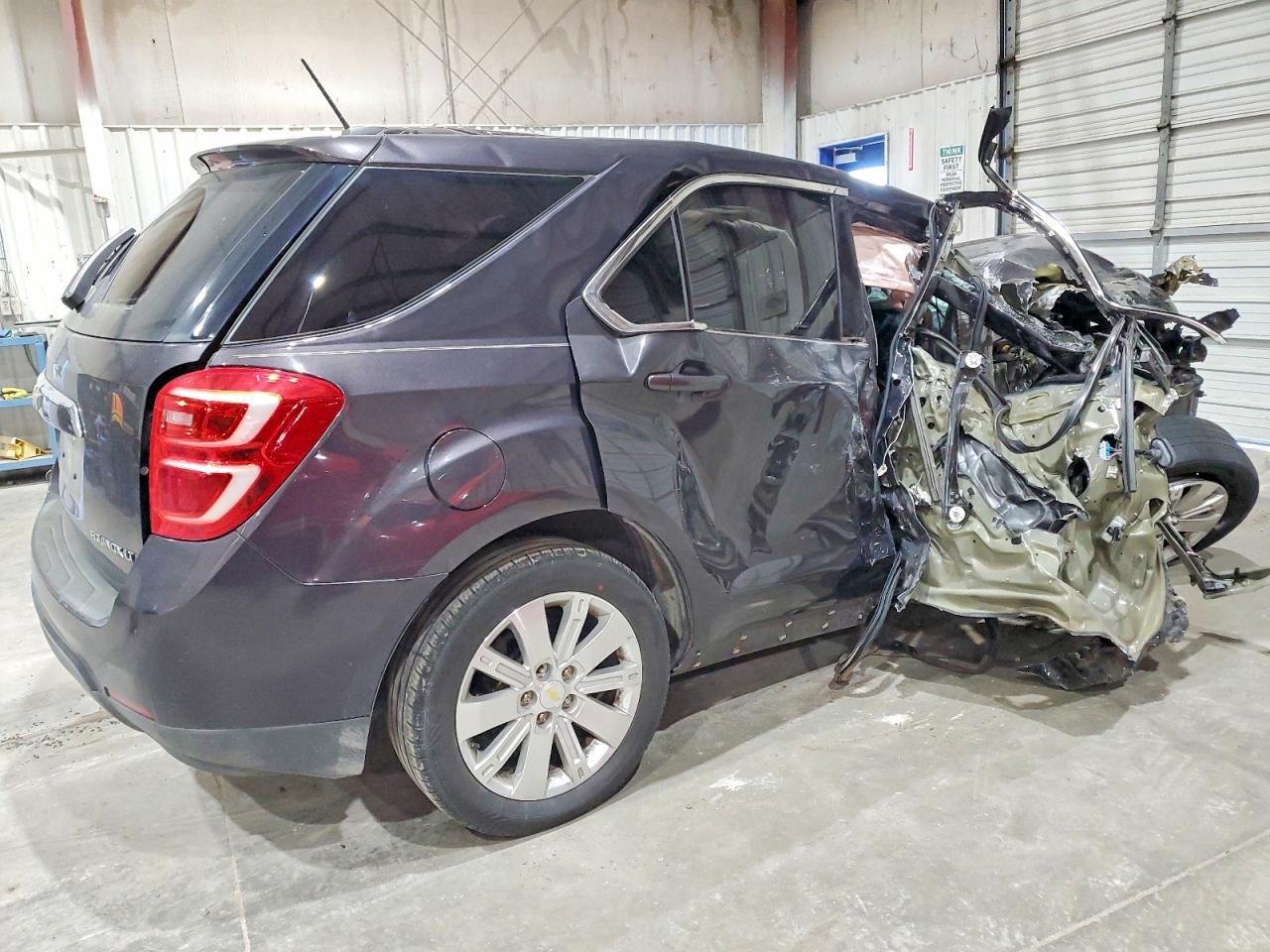 2016 Chevrolet Equinox Lt - Image 3