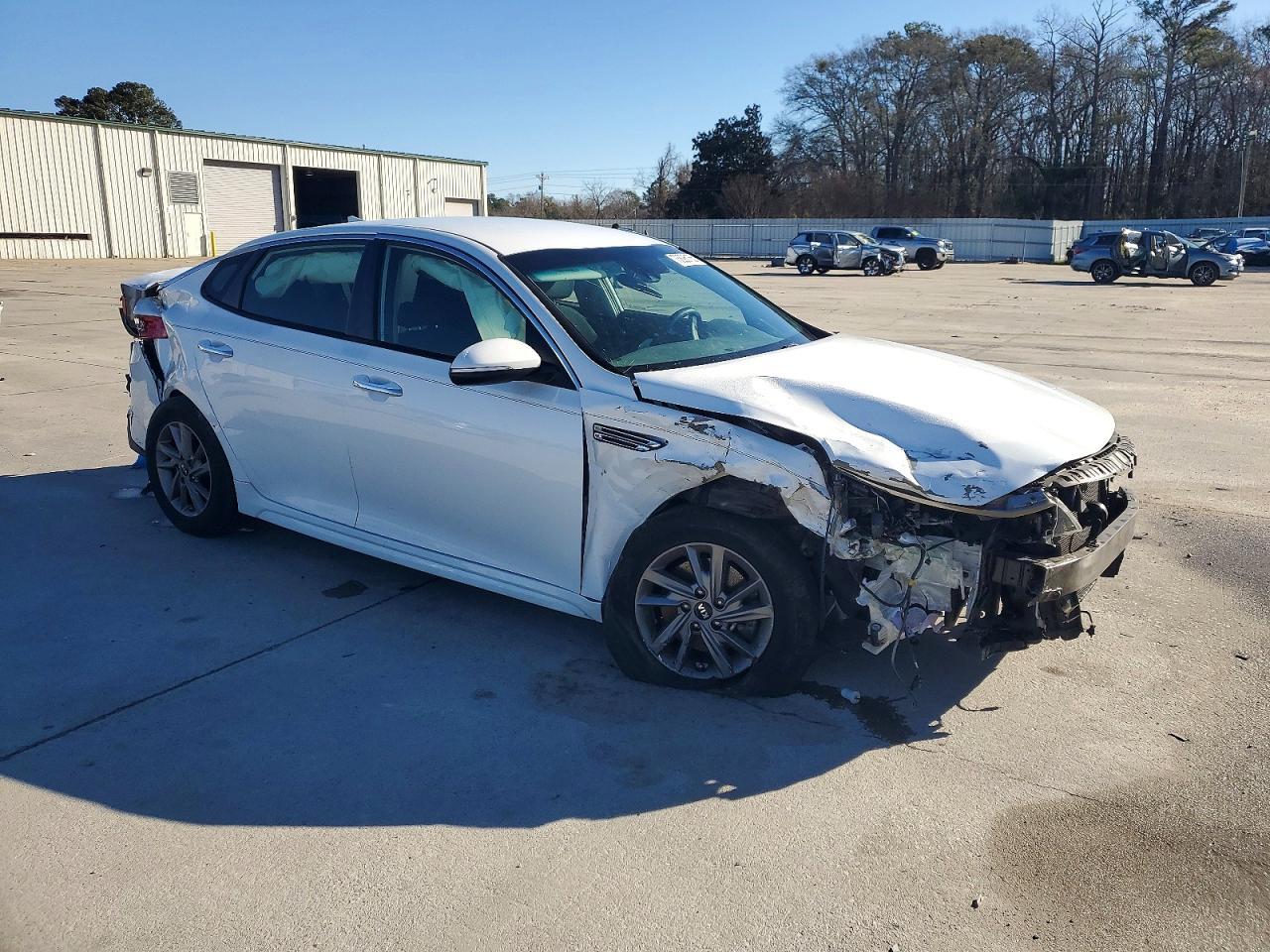 2020 Kia Optima Lx - Фото 4
