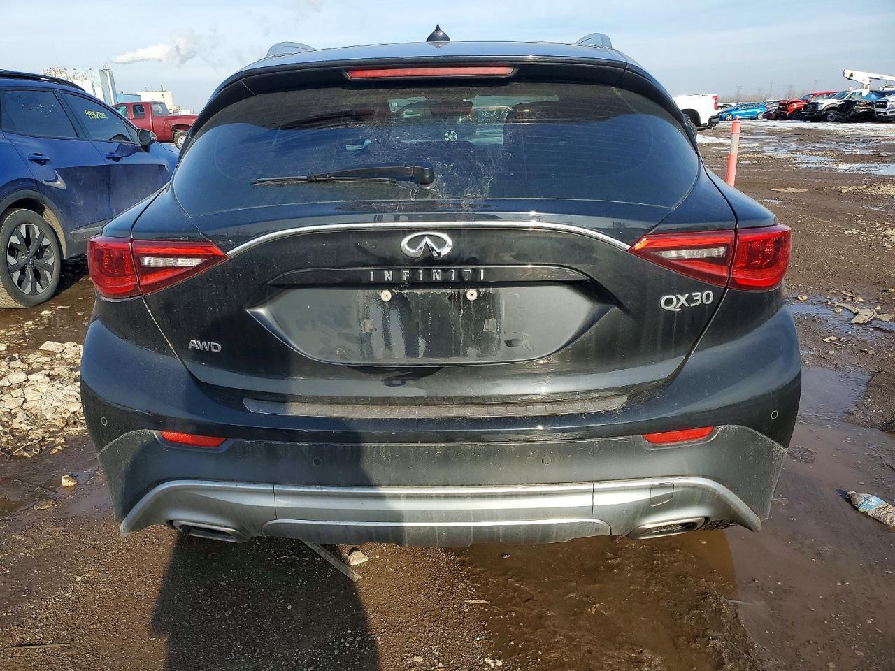 2017 Infiniti Qx30 - Фото 6
