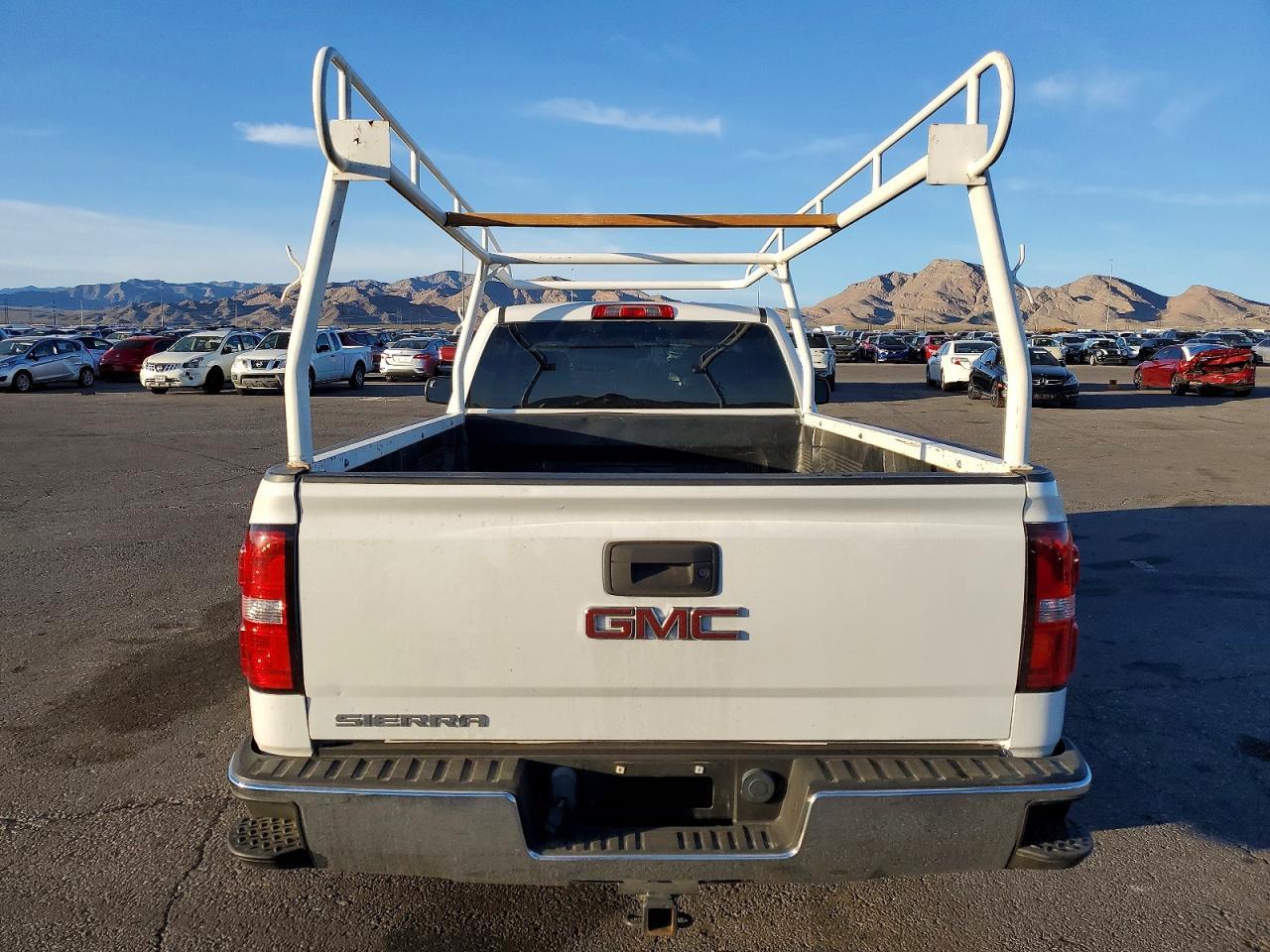 2016 GMC Sierra C1500 - Фото 6