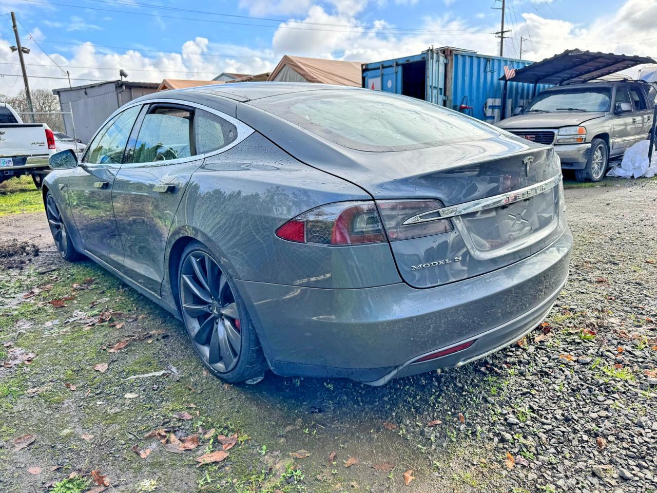 2014 Tesla Model S - Фото 3