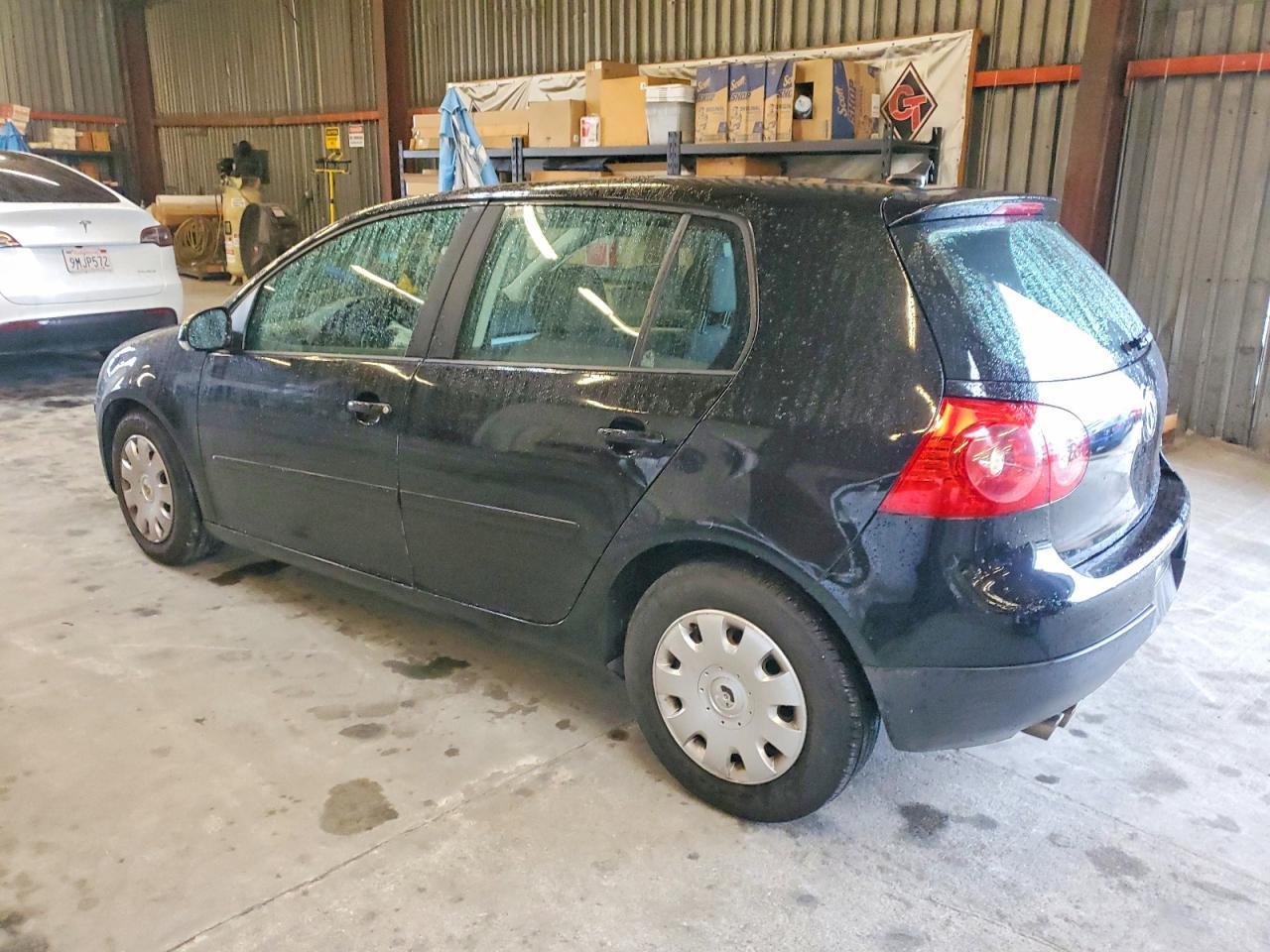 2007 Volkswagen Rabbit - Image 2