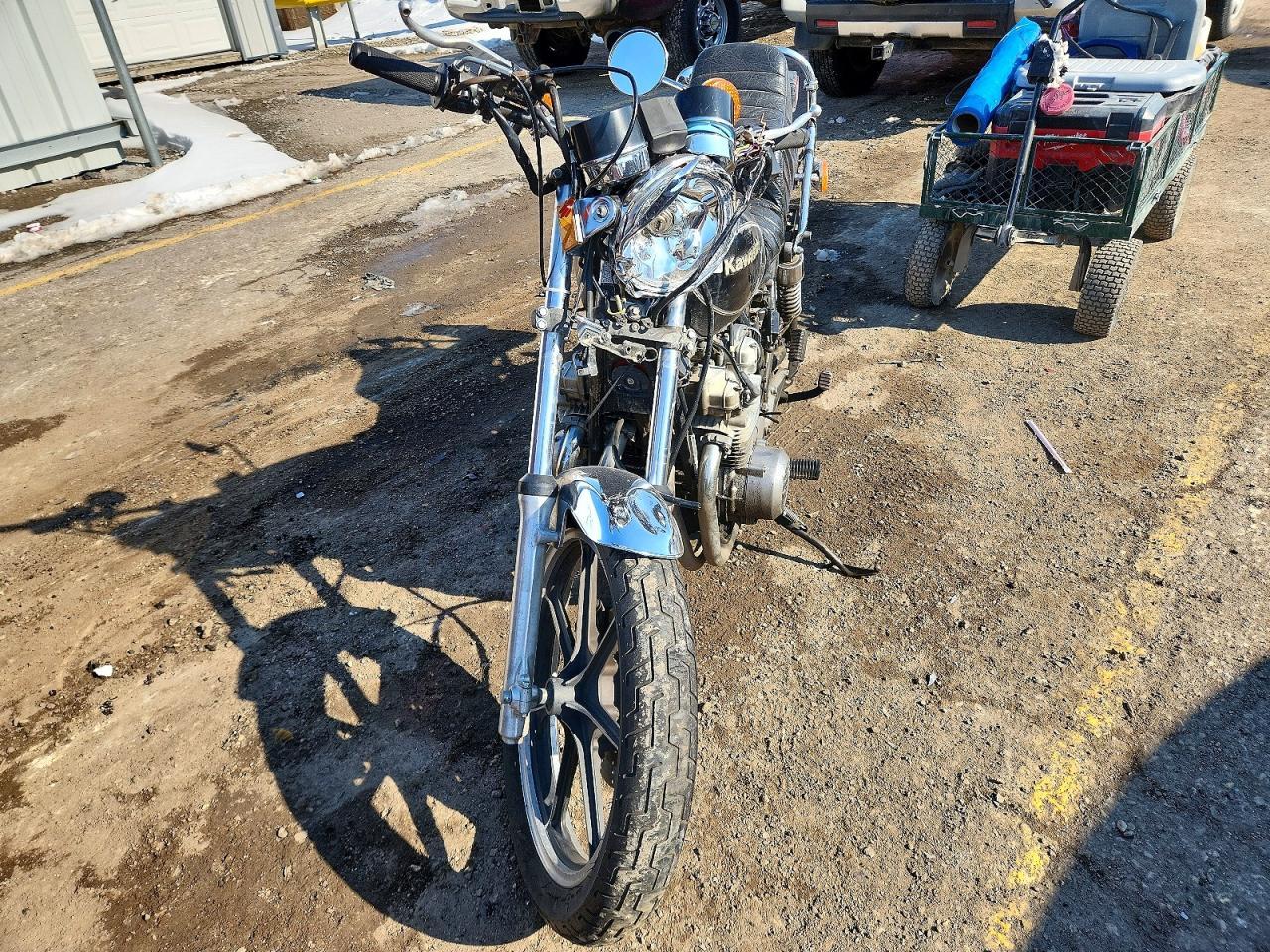 1983 Kawasaki Kz550 C - Image 2