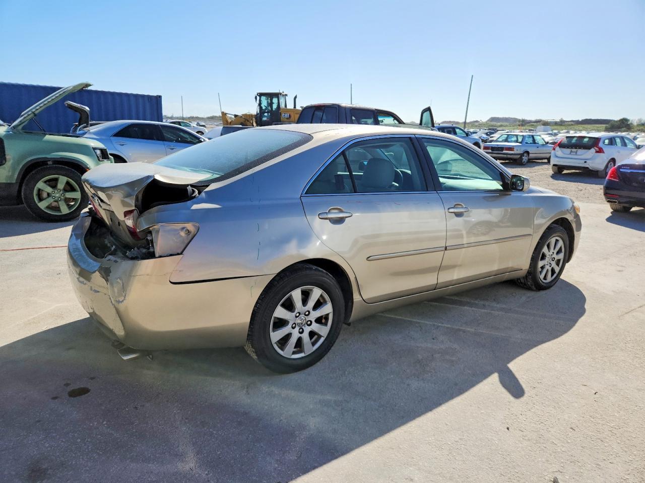 2007 Toyota Camry Le - Фото 3