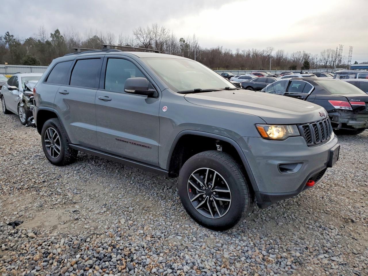 2019 Jeep Grand Cherokee Trailhawk - Image 4