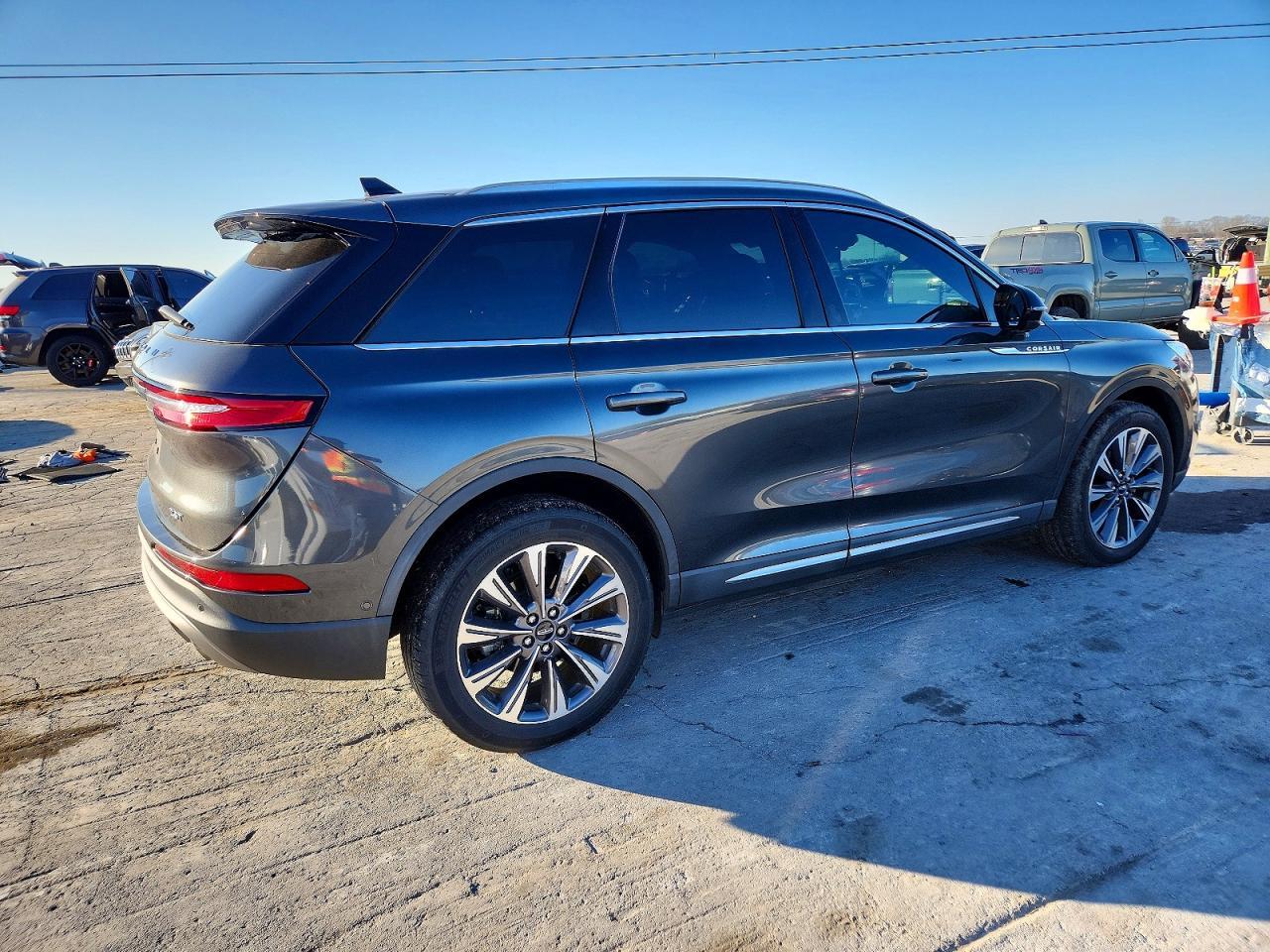 2020 Lincoln Corsair Reserve - Фото 3