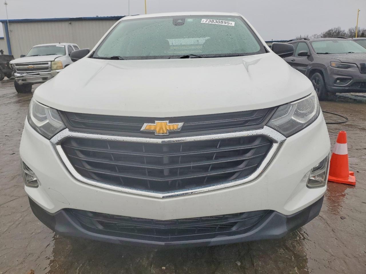 2020 Chevrolet Equinox Ls - Фото 5