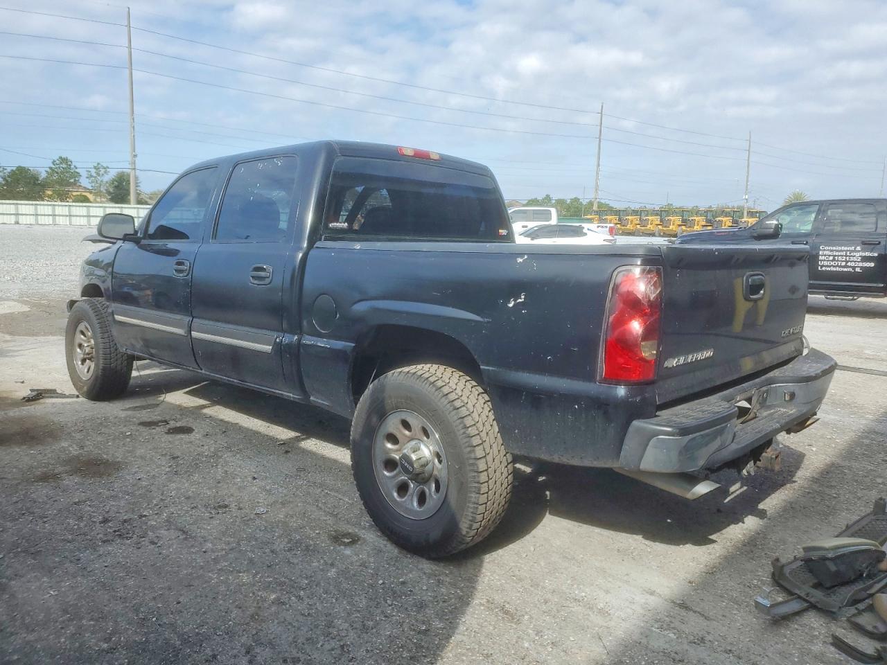 2005 Chevrolet Silverado C1500 - Фото 2