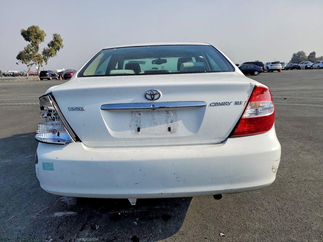 2003 Toyota Camry Le - Image 6