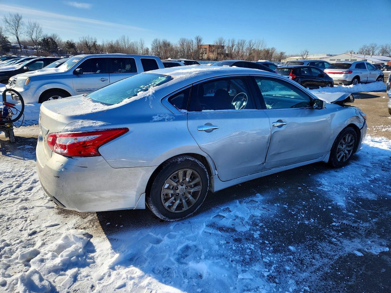 2017 Nissan Altima 2.5 - Фото 3