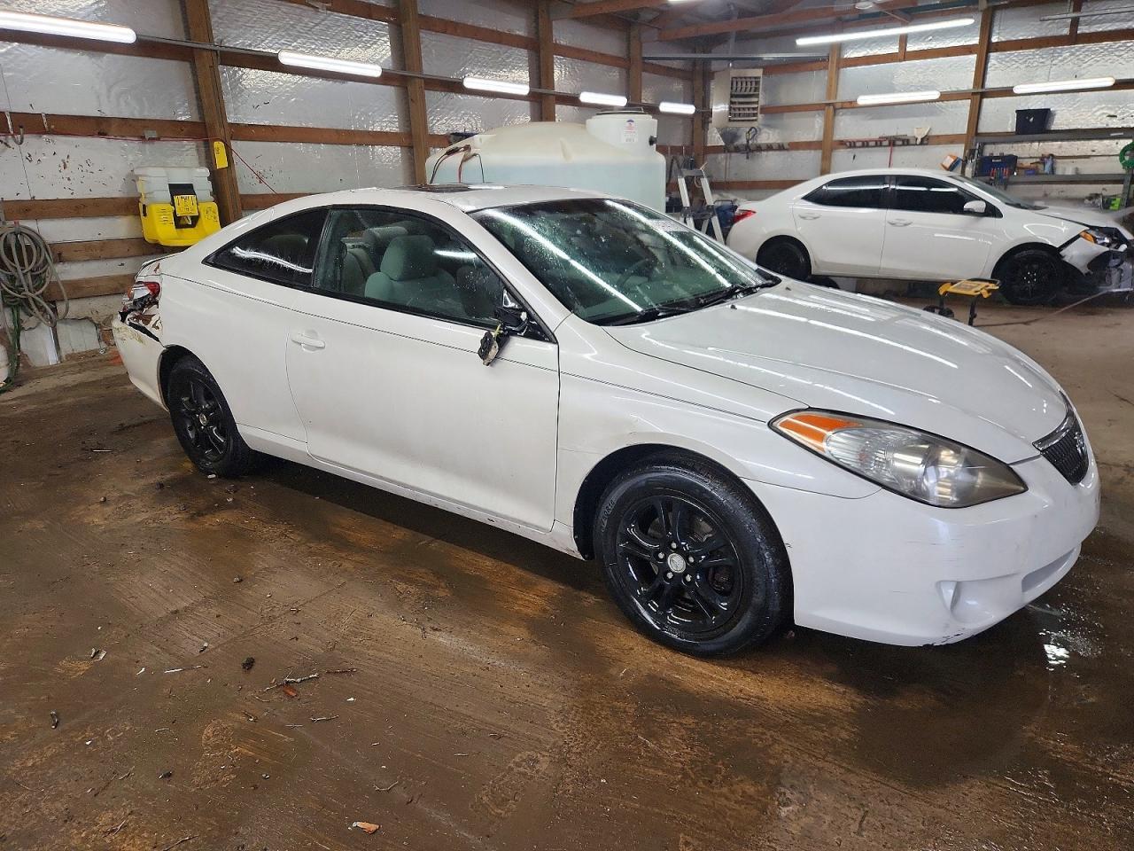 2005 Toyota Camry Solara Se - Image 4