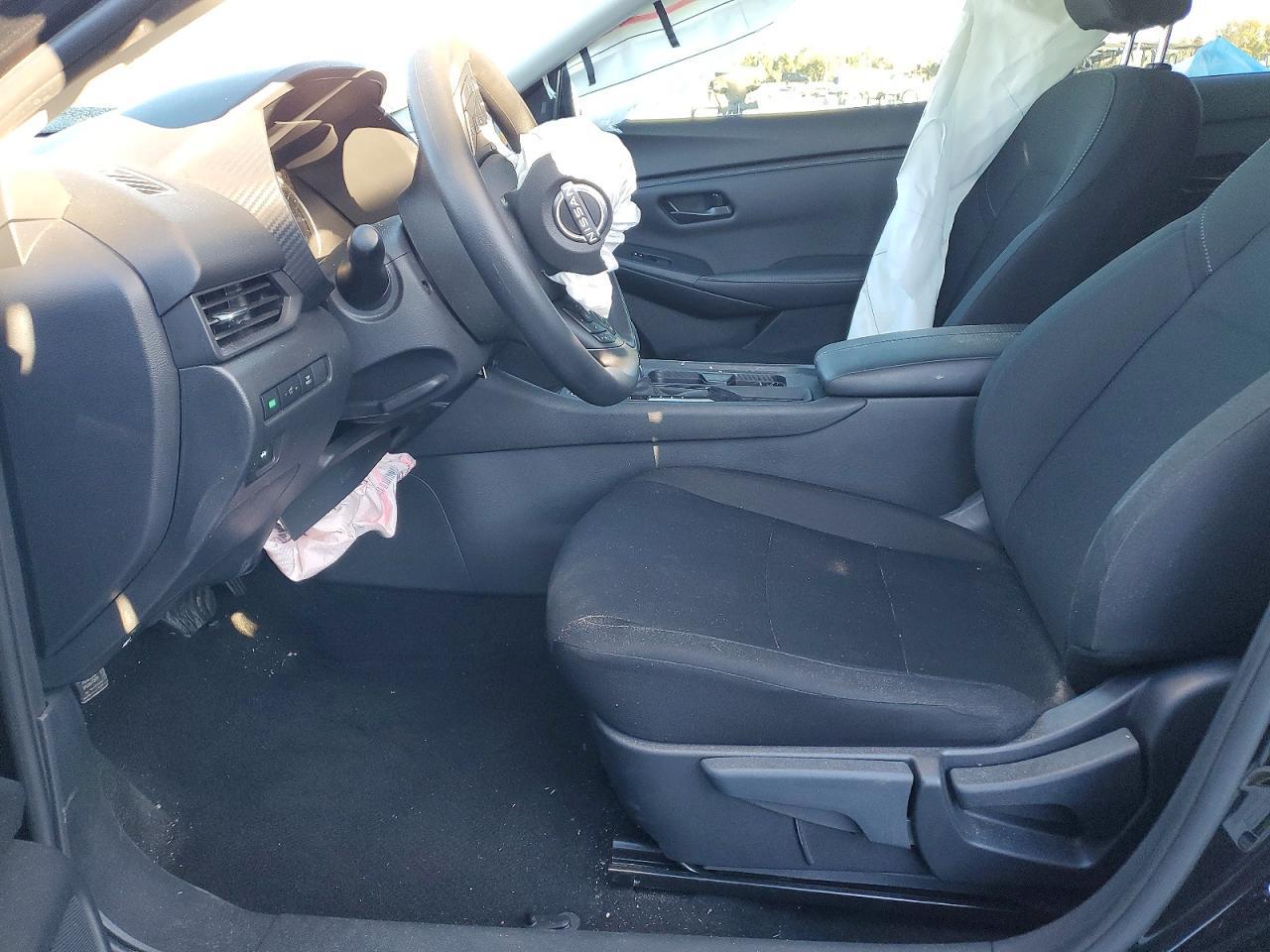 2025 Nissan Sentra S - Image 7