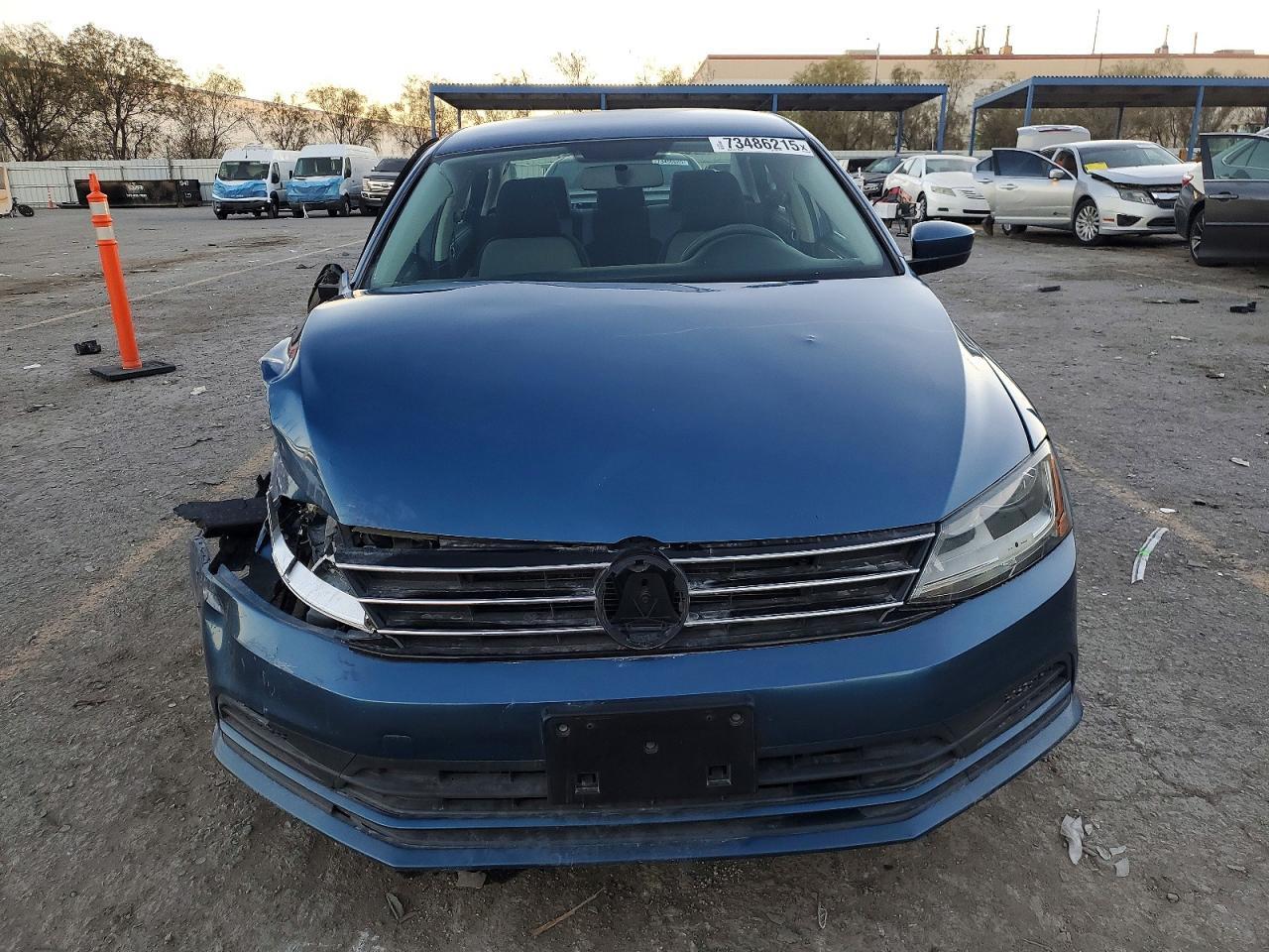 2017 Volkswagen Jetta S - Фото 5