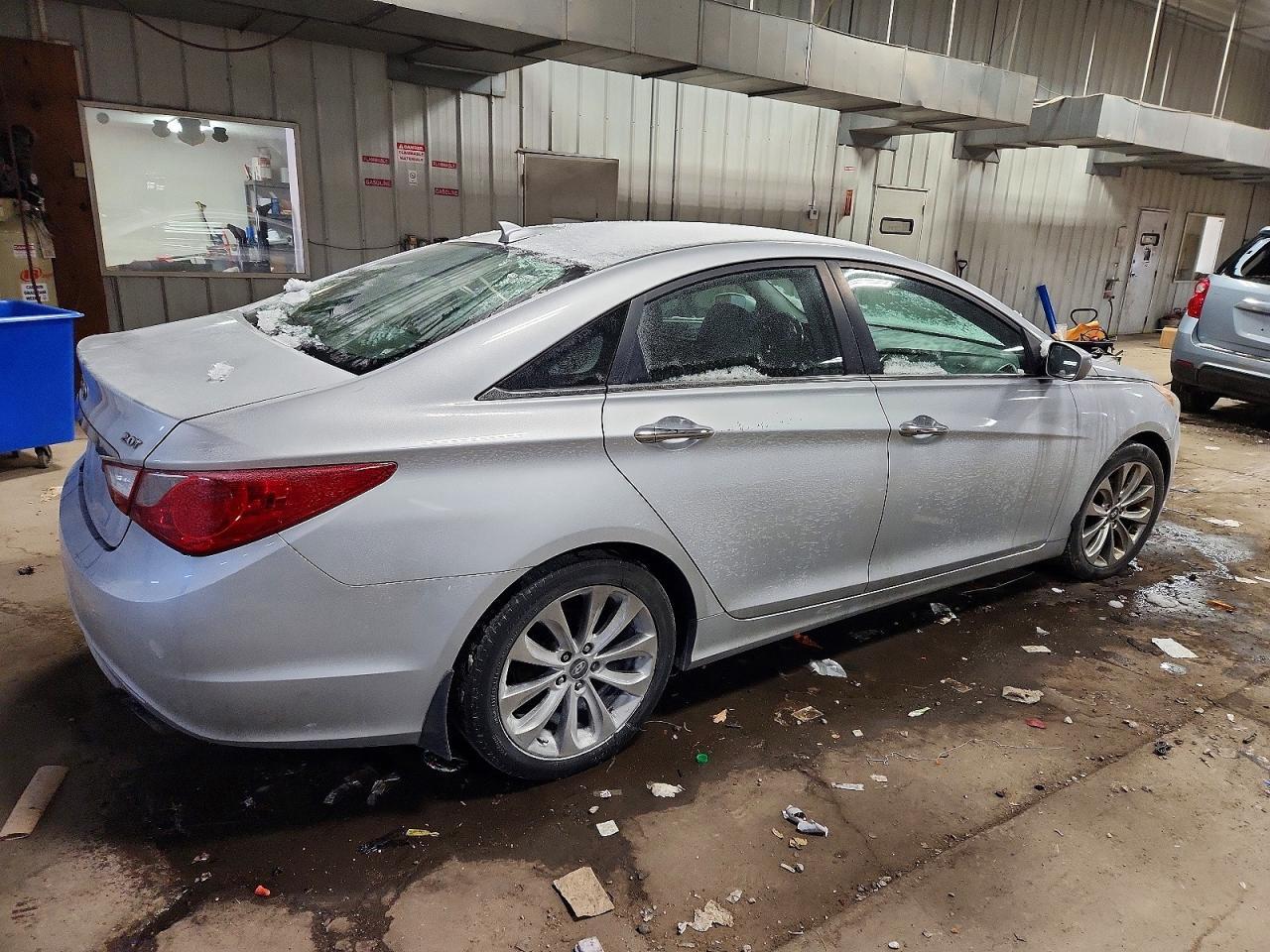 2012 Hyundai Sonata Se - Фото 3