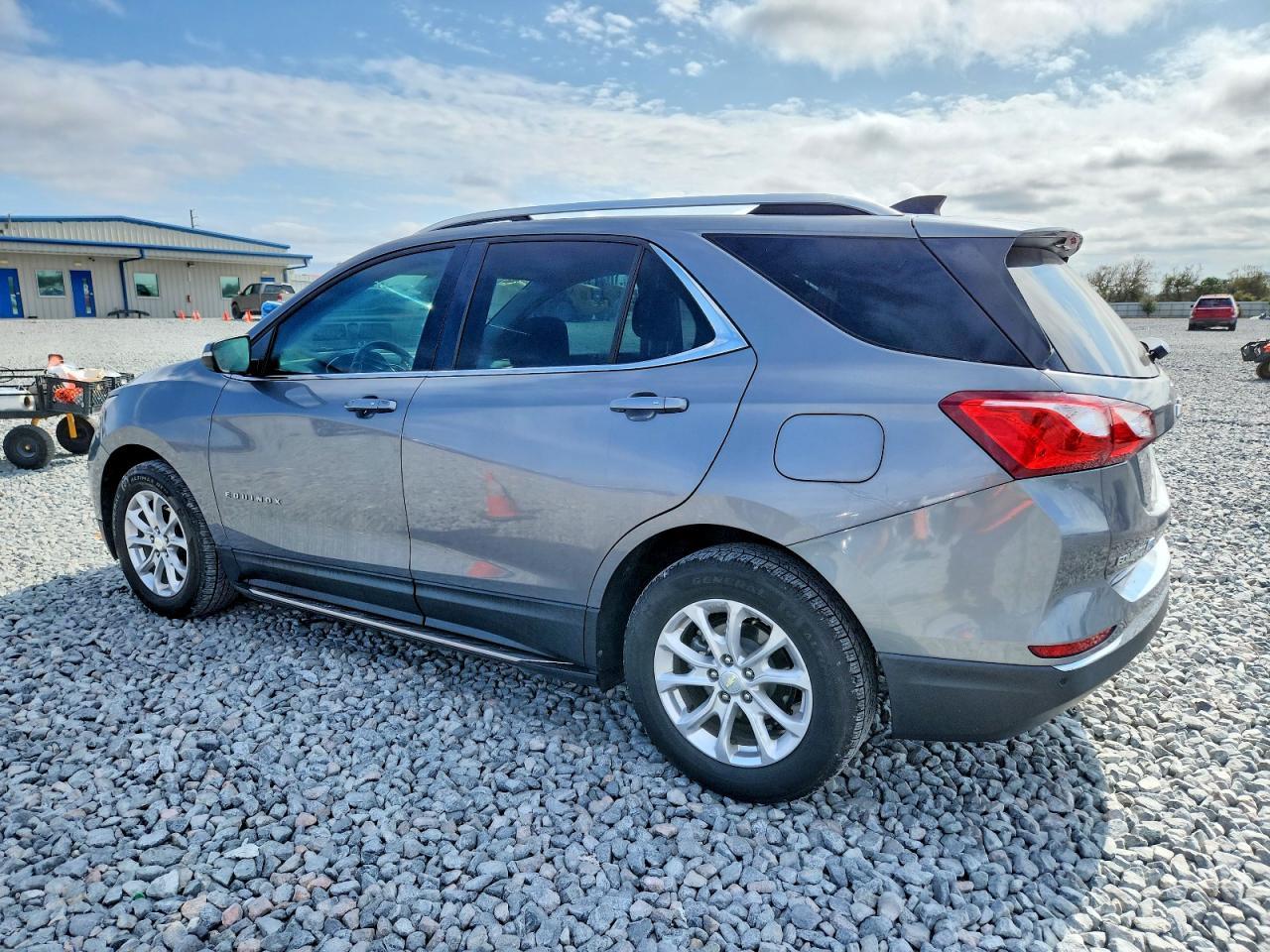 2018 Chevrolet Equinox Lt - Фото 2