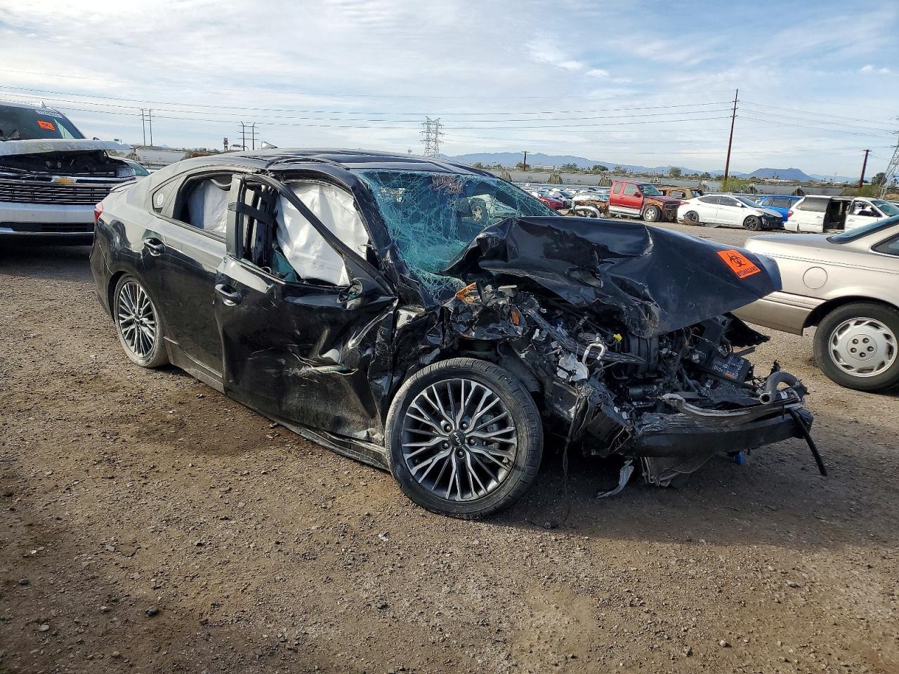 2022 Kia Forte Gt Line - Image 4