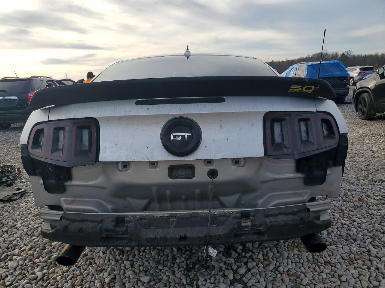 2012 Ford Mustang Gt - Фото 6