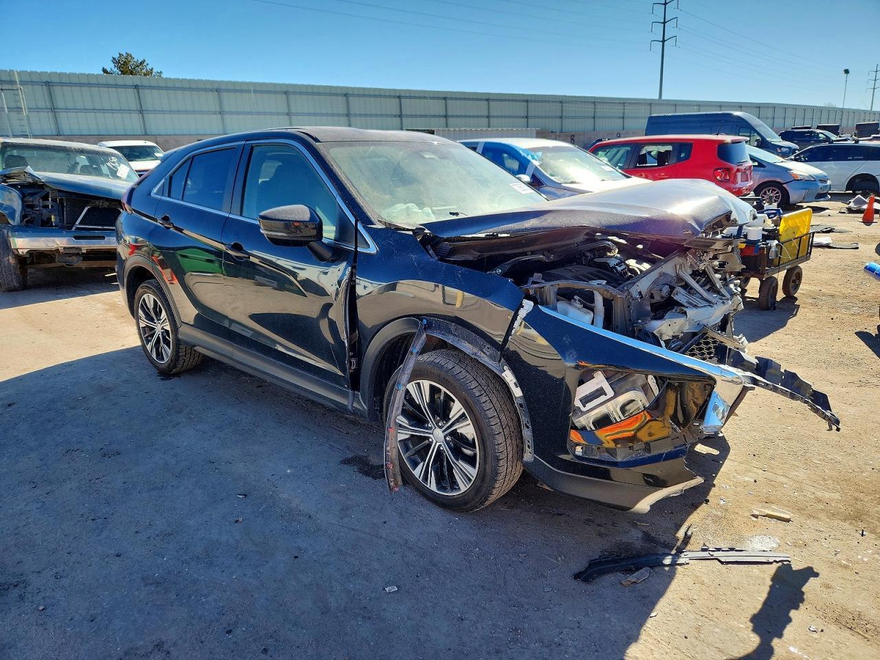 2022 Mitsubishi Eclipse Cross Se - Image 4