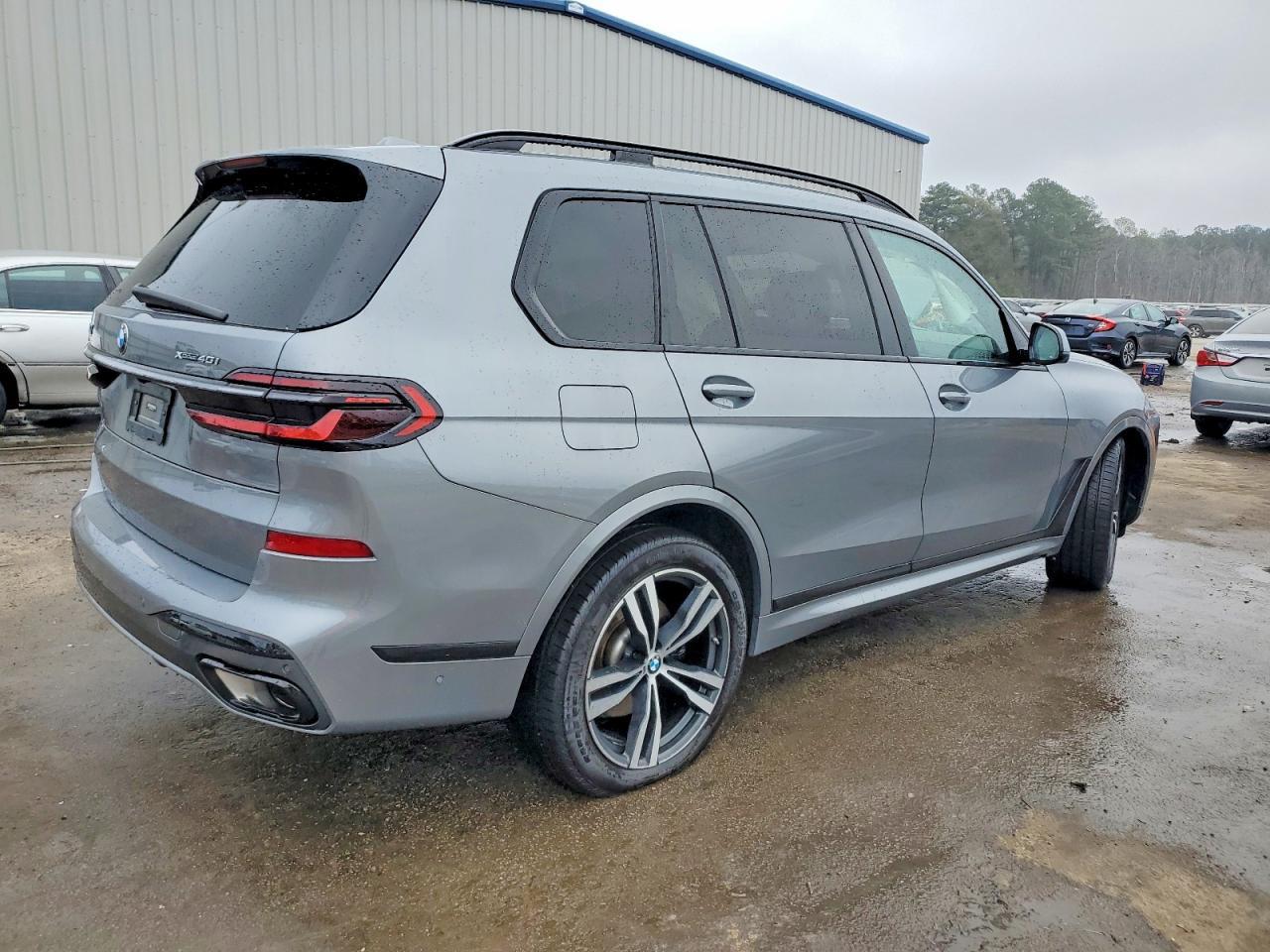 2024 BMW X7 xDrive40I - Фото 3