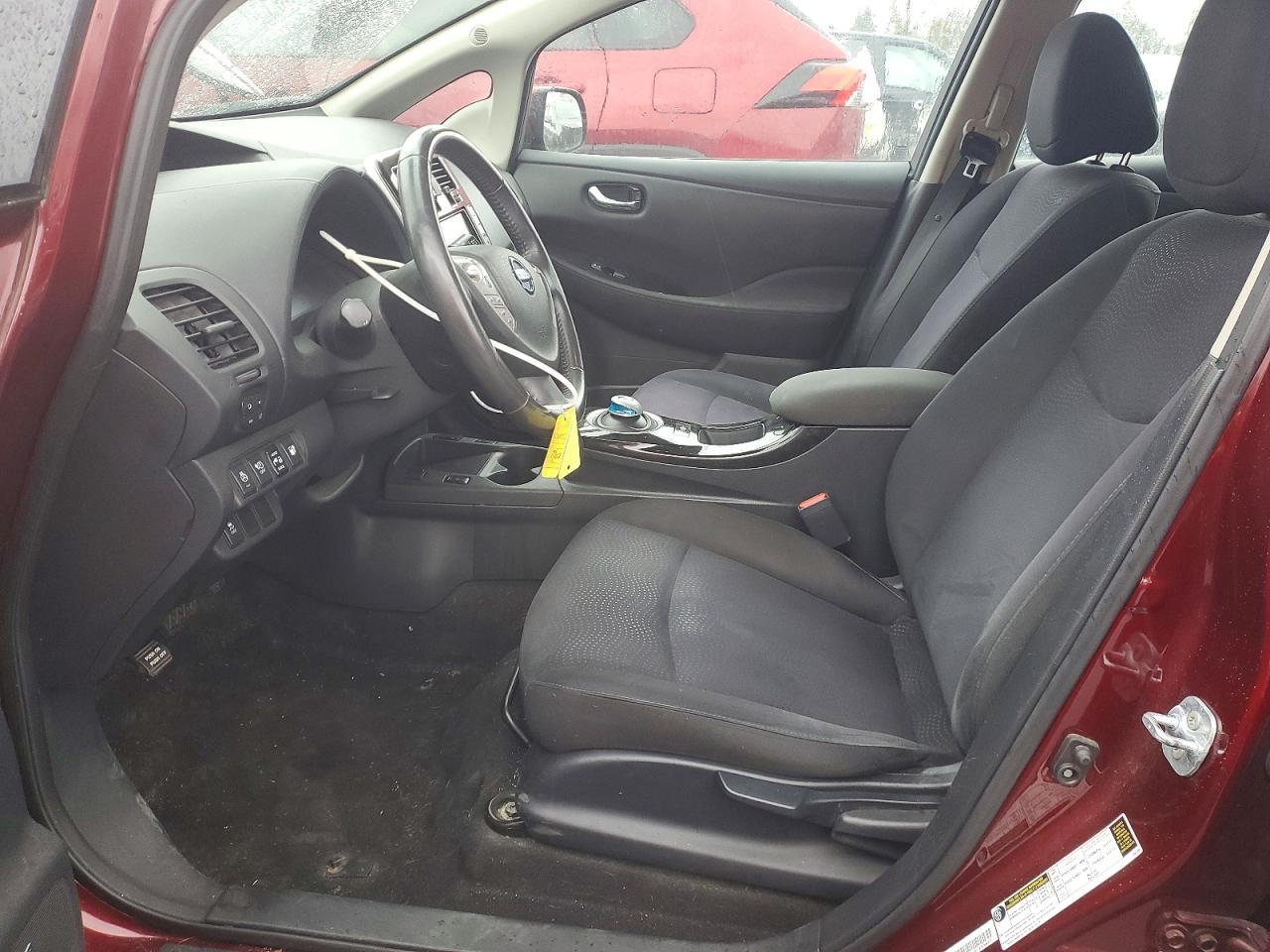 2017 Nissan Leaf S - Фото 7