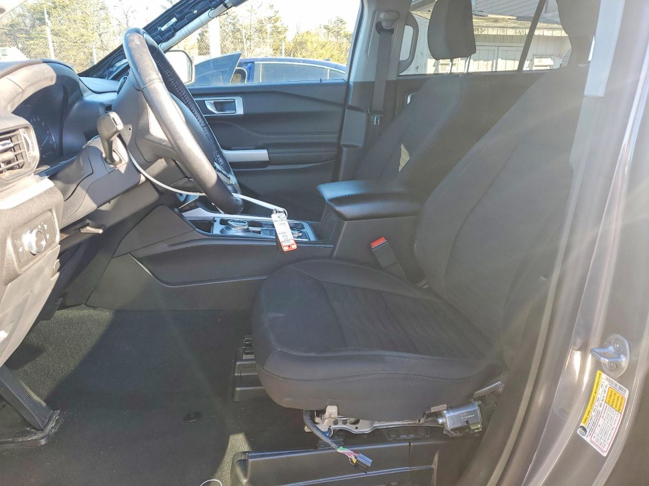 2021 Ford Explorer Xlt - Image 7