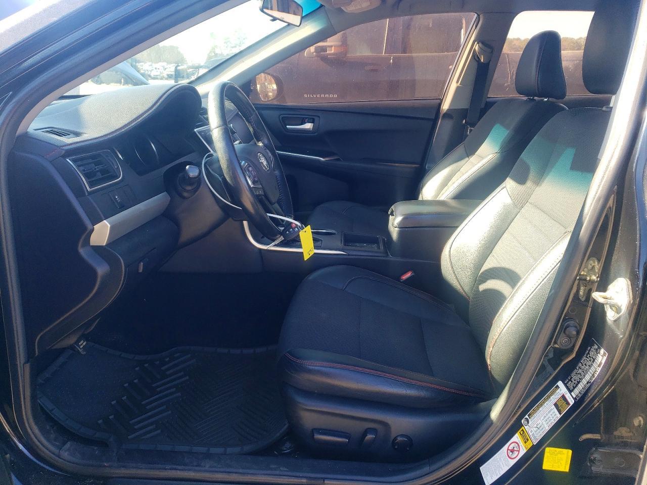 2016 Toyota Camry Le - Image 7