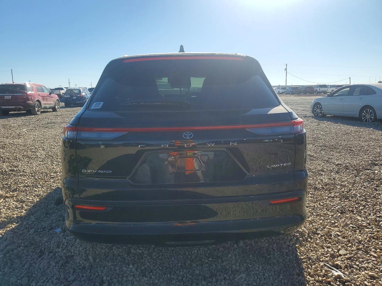 2025 Toyota Crown Signia Xle - Фото 6