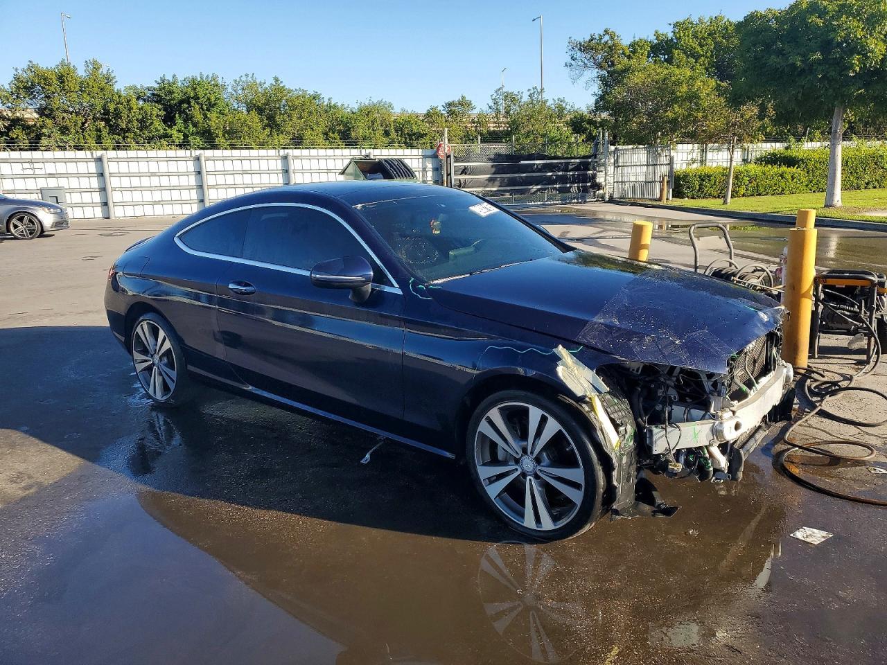 2017 Mercedes-Benz C 300 - Фото 4